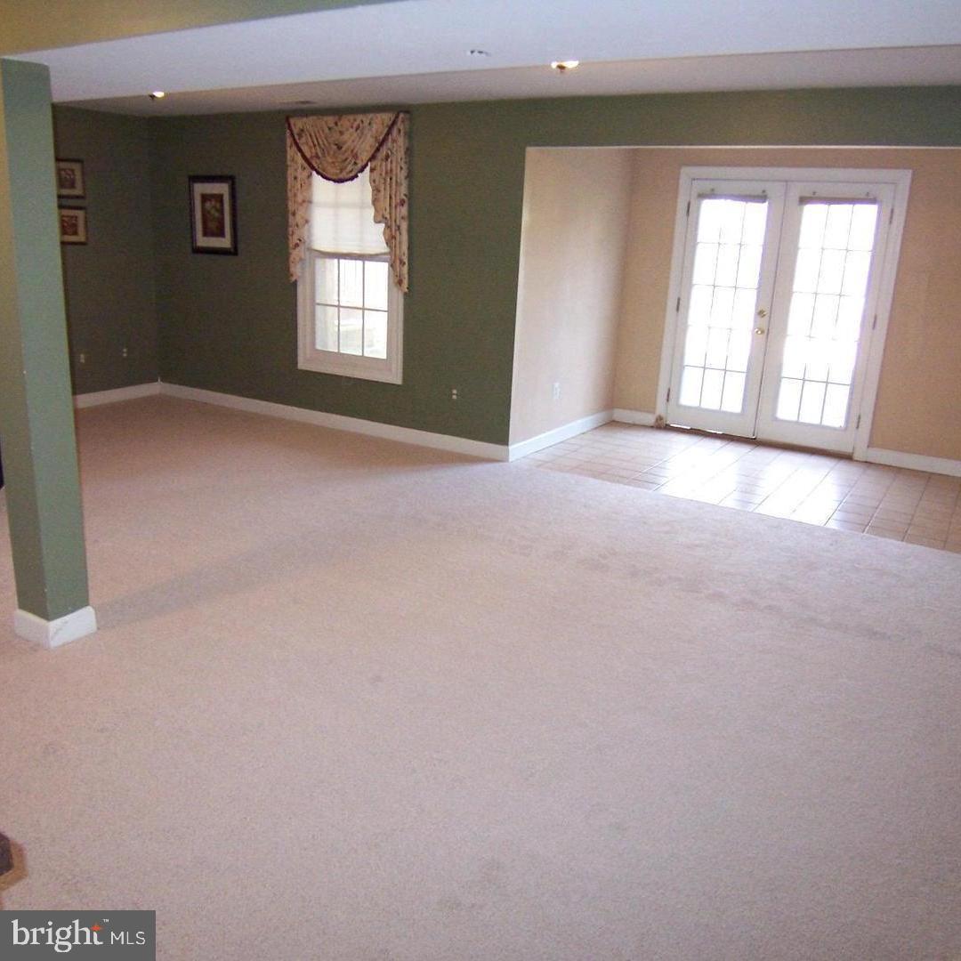 TEMPLE HILLS - Residential Lease