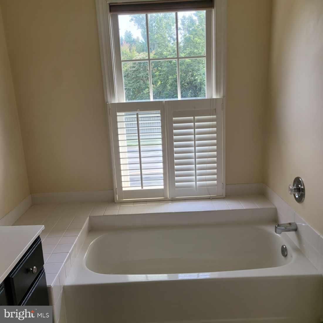 TEMPLE HILLS - Residential Lease