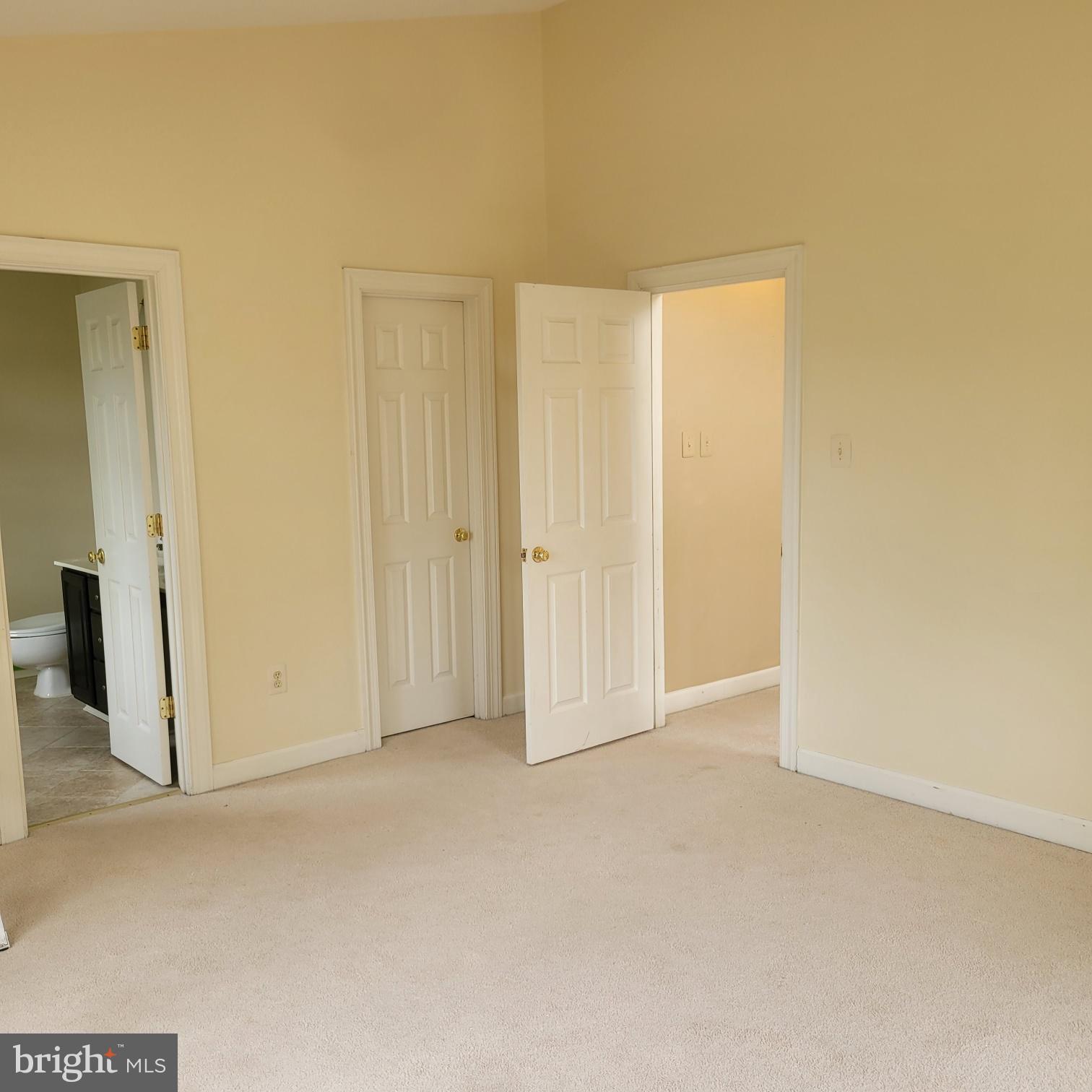 TEMPLE HILLS - Residential Lease