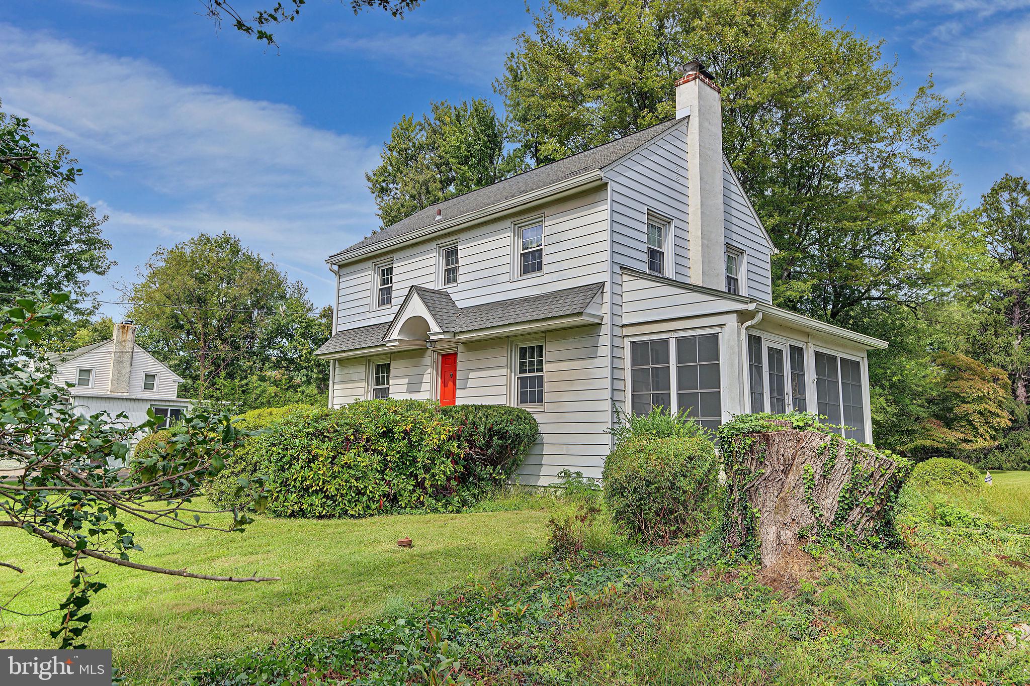 2445 PARK ROAD