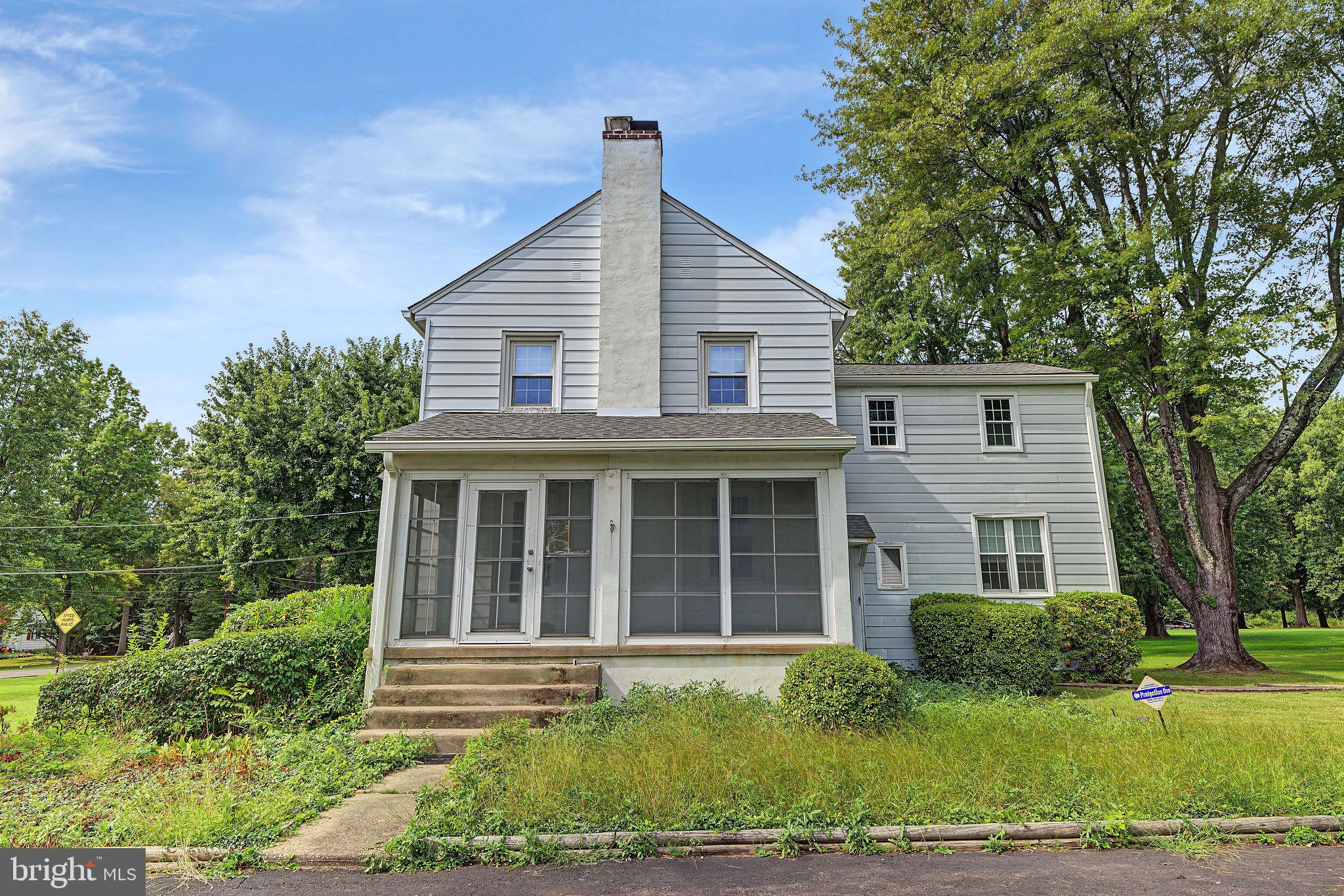 2445 PARK ROAD