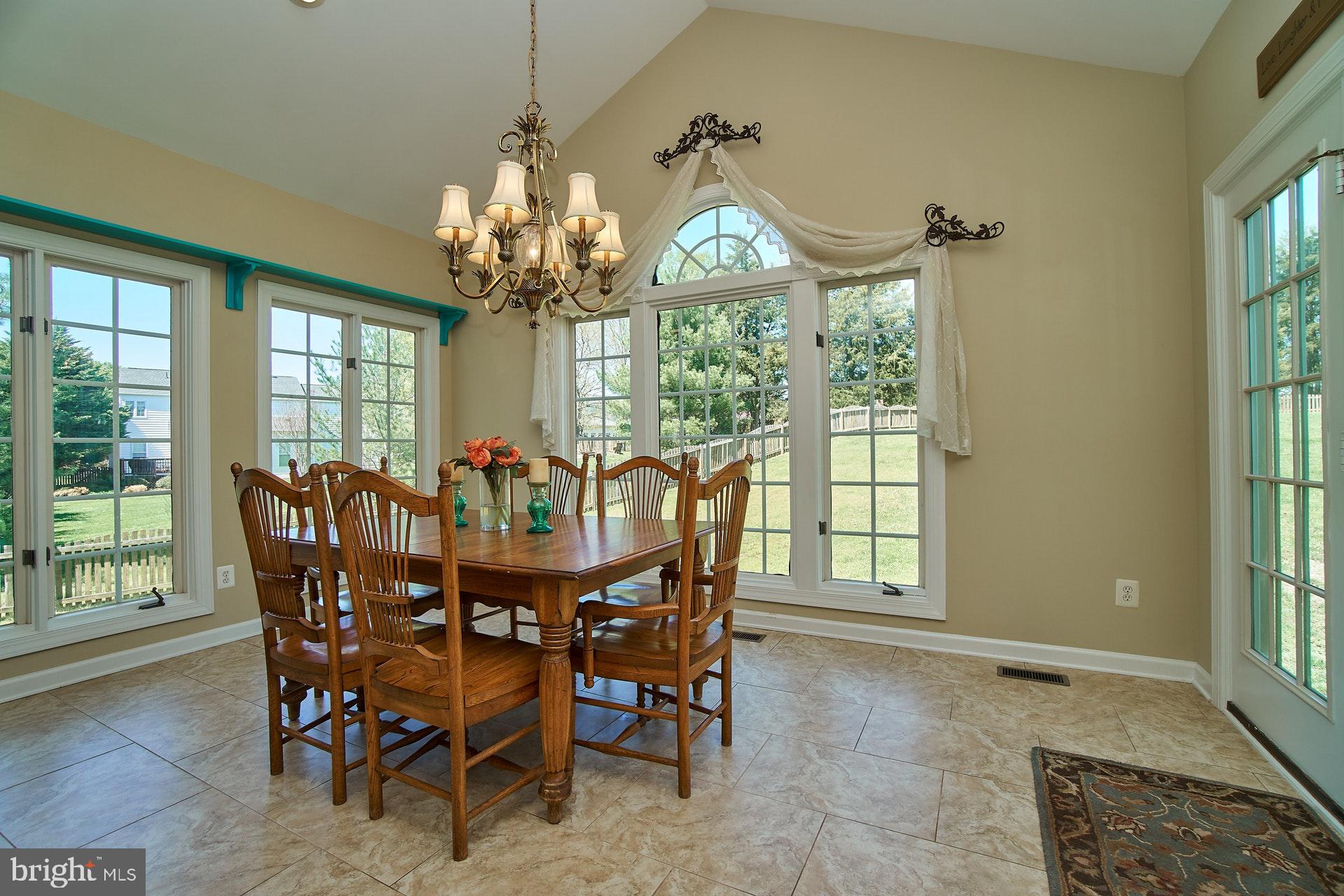 HERITAGE FARMS - Residential