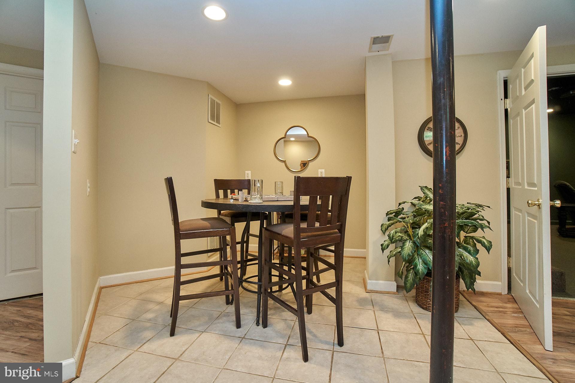 HERITAGE FARMS - Residential