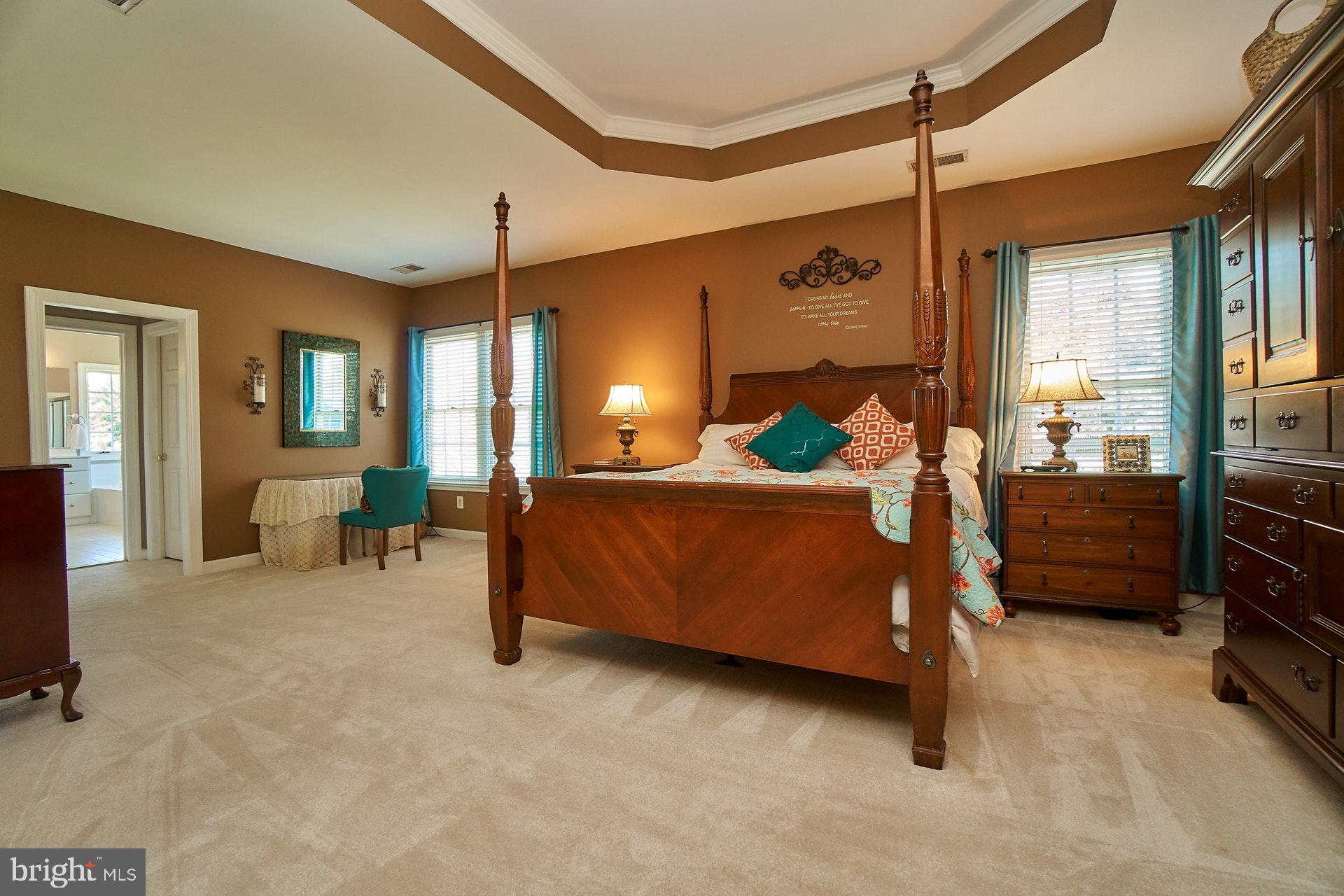 HERITAGE FARMS - Residential