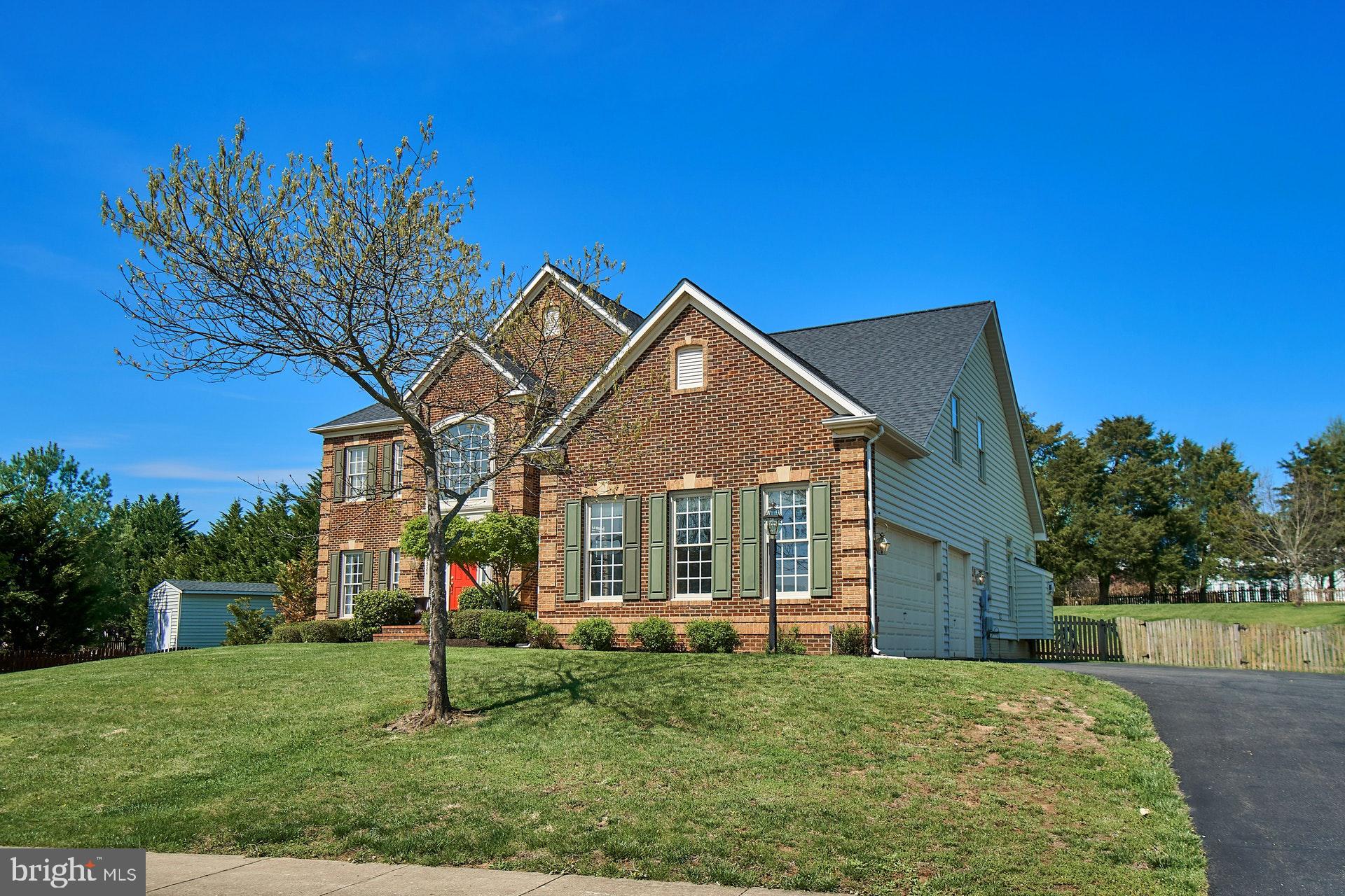 HERITAGE FARMS - Residential