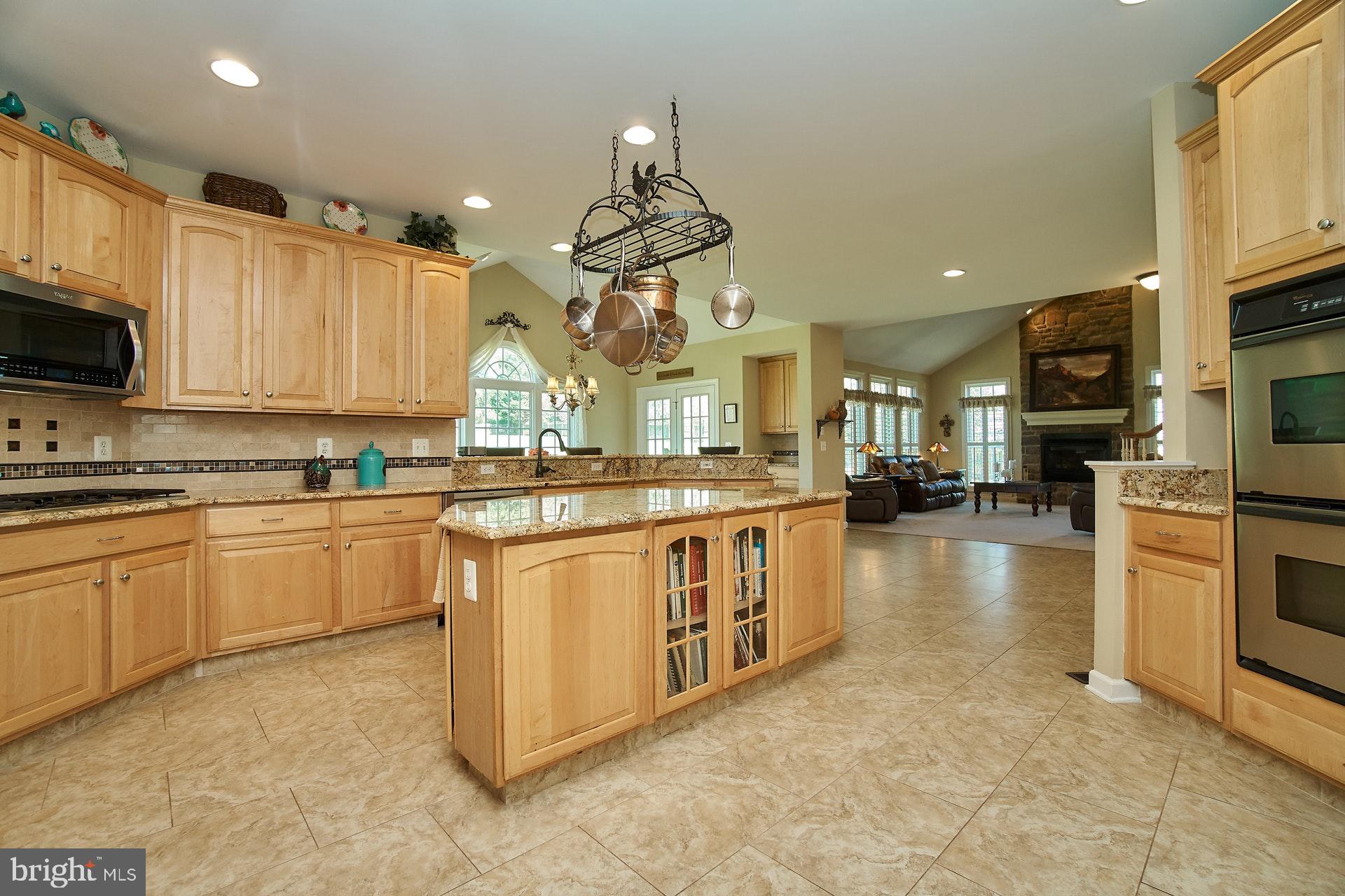 HERITAGE FARMS - Residential