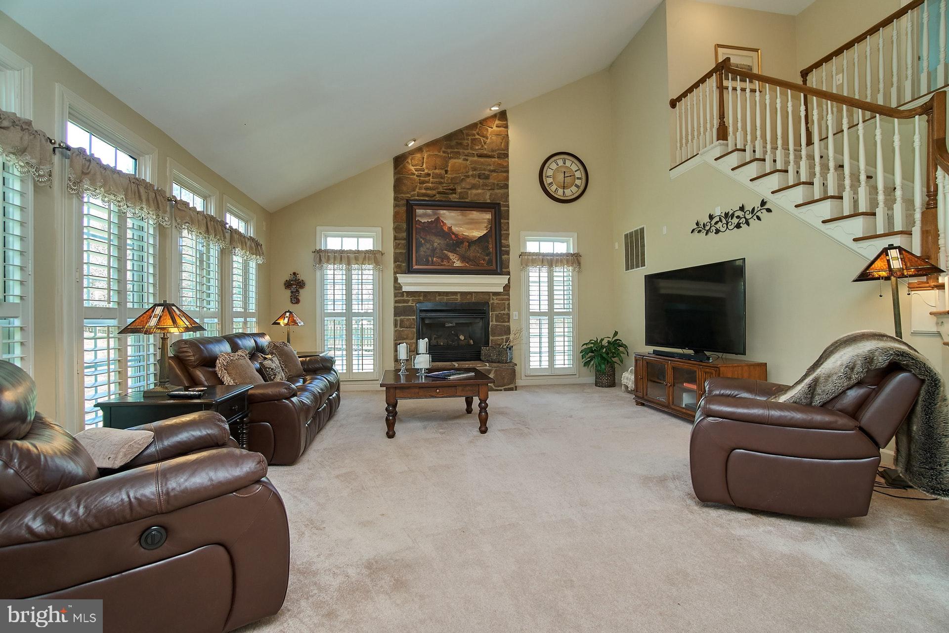 HERITAGE FARMS - Residential