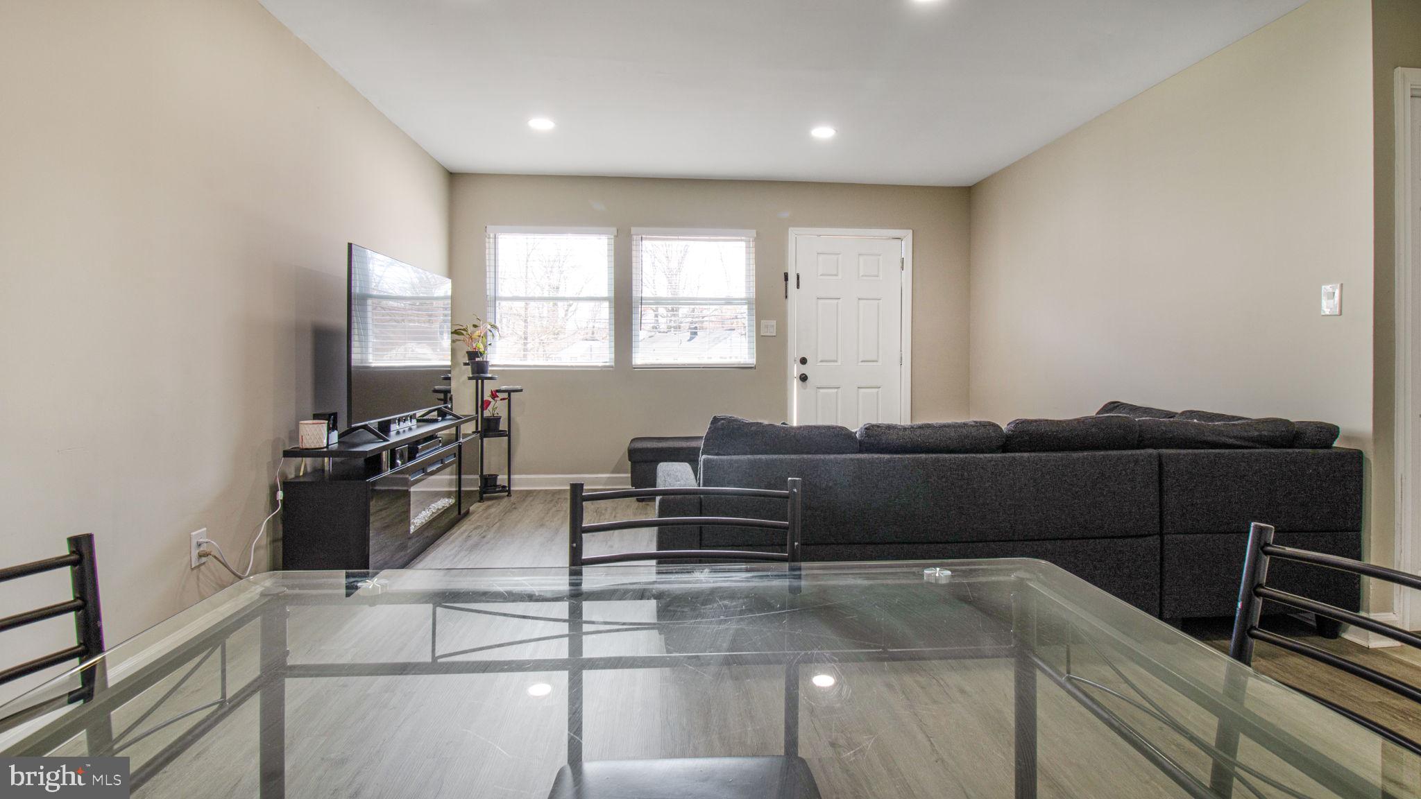 PALMER PARK - Residential