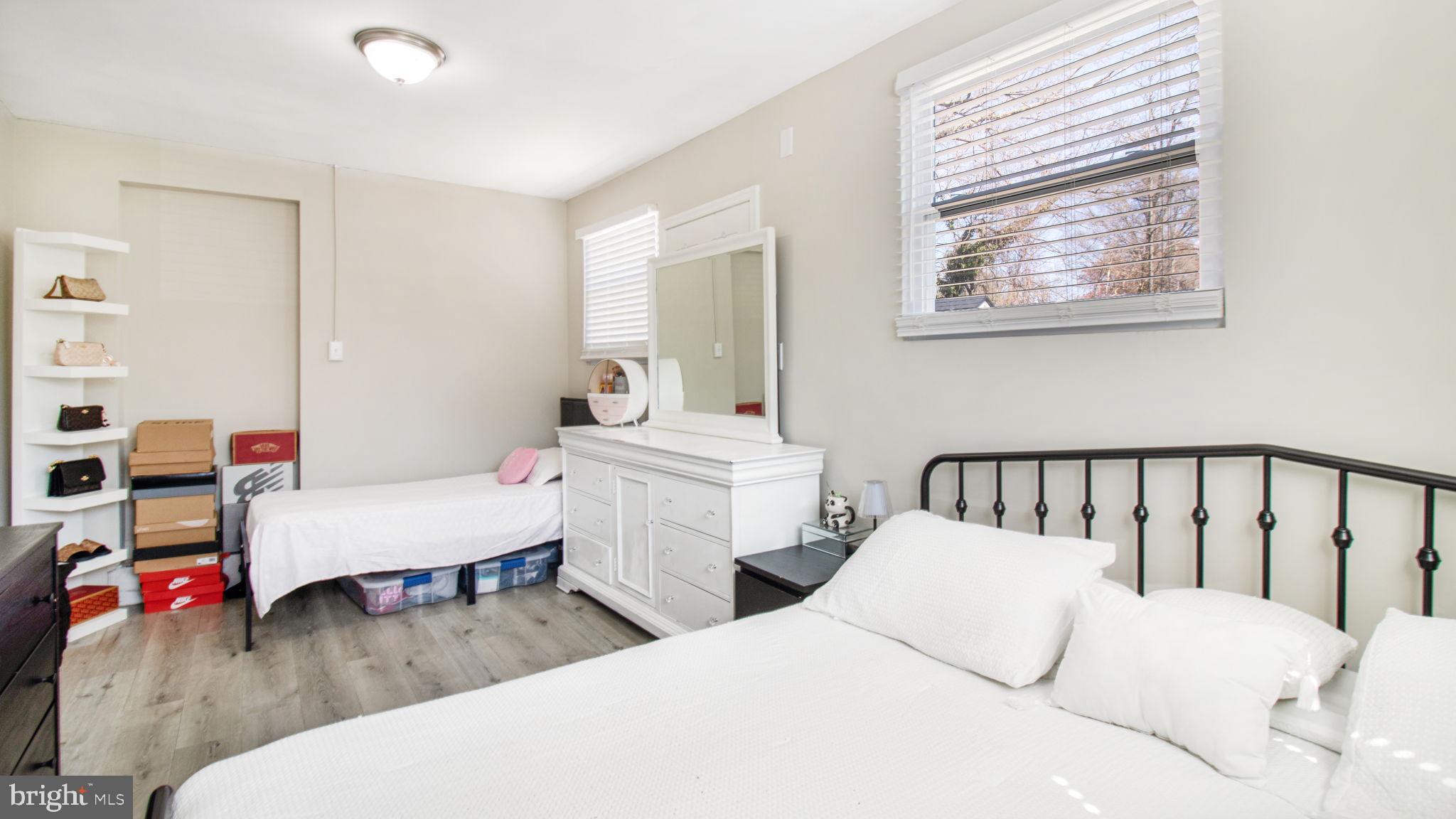 PALMER PARK - Residential