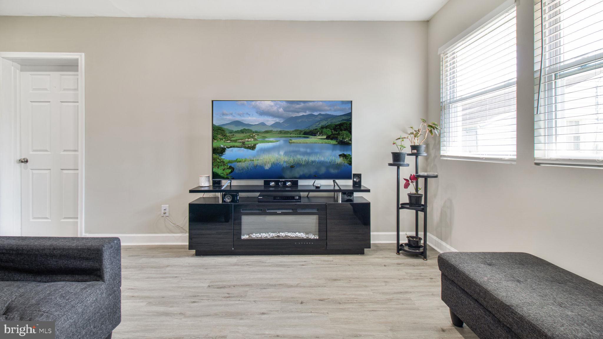 PALMER PARK - Residential