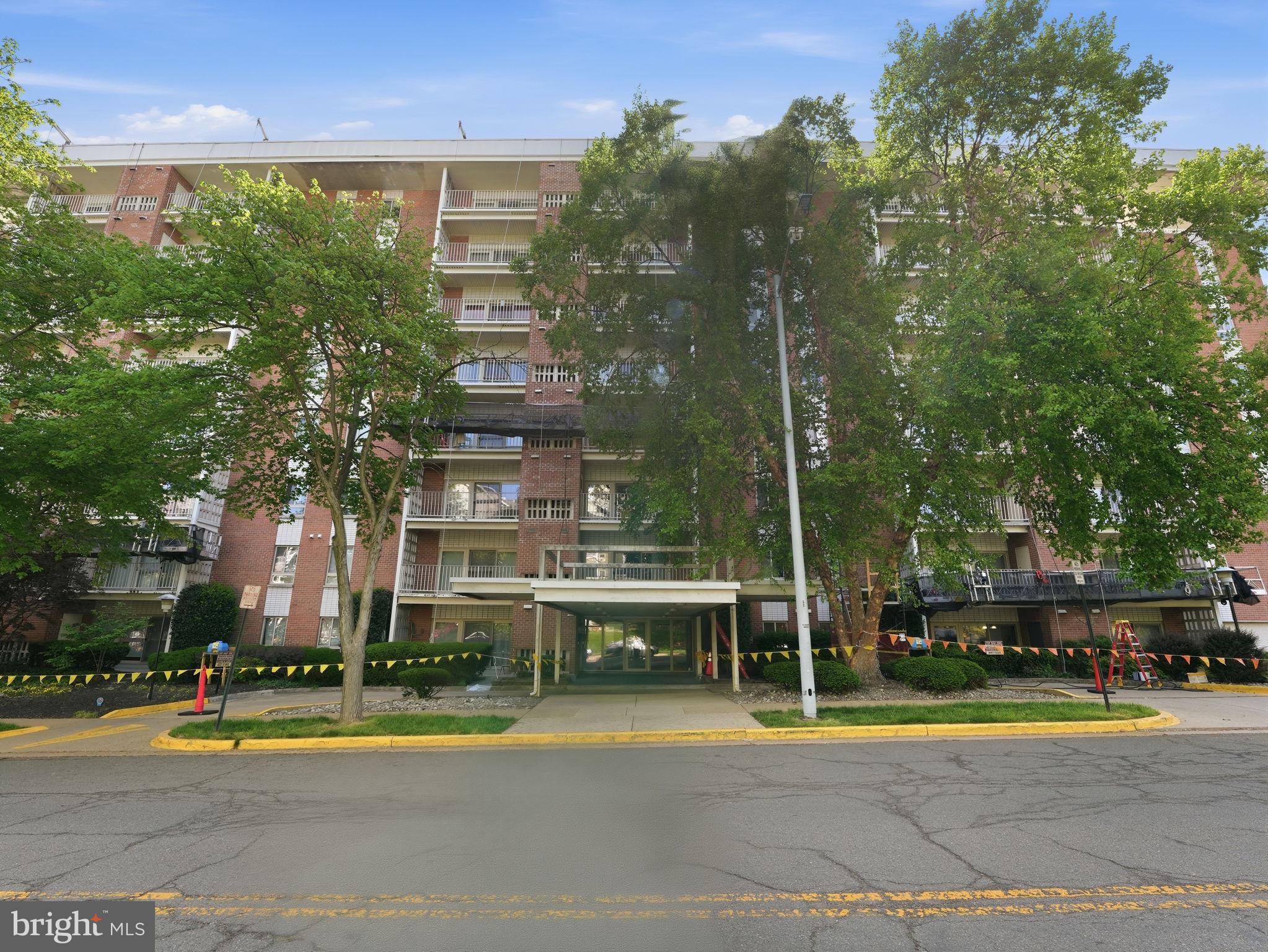5250 VALLEY FORGE DRIVE 109