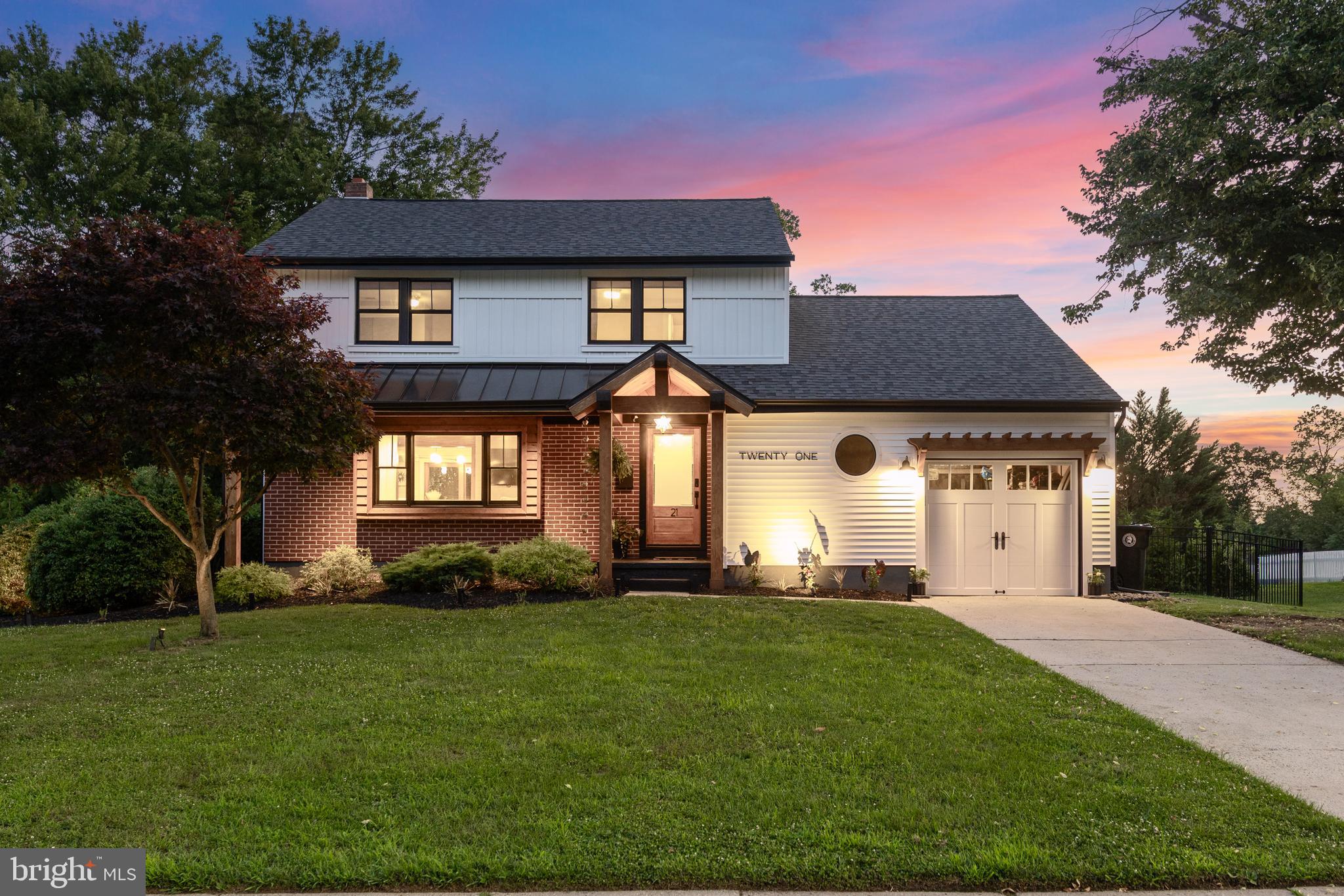21 SEQUOIA DRIVE