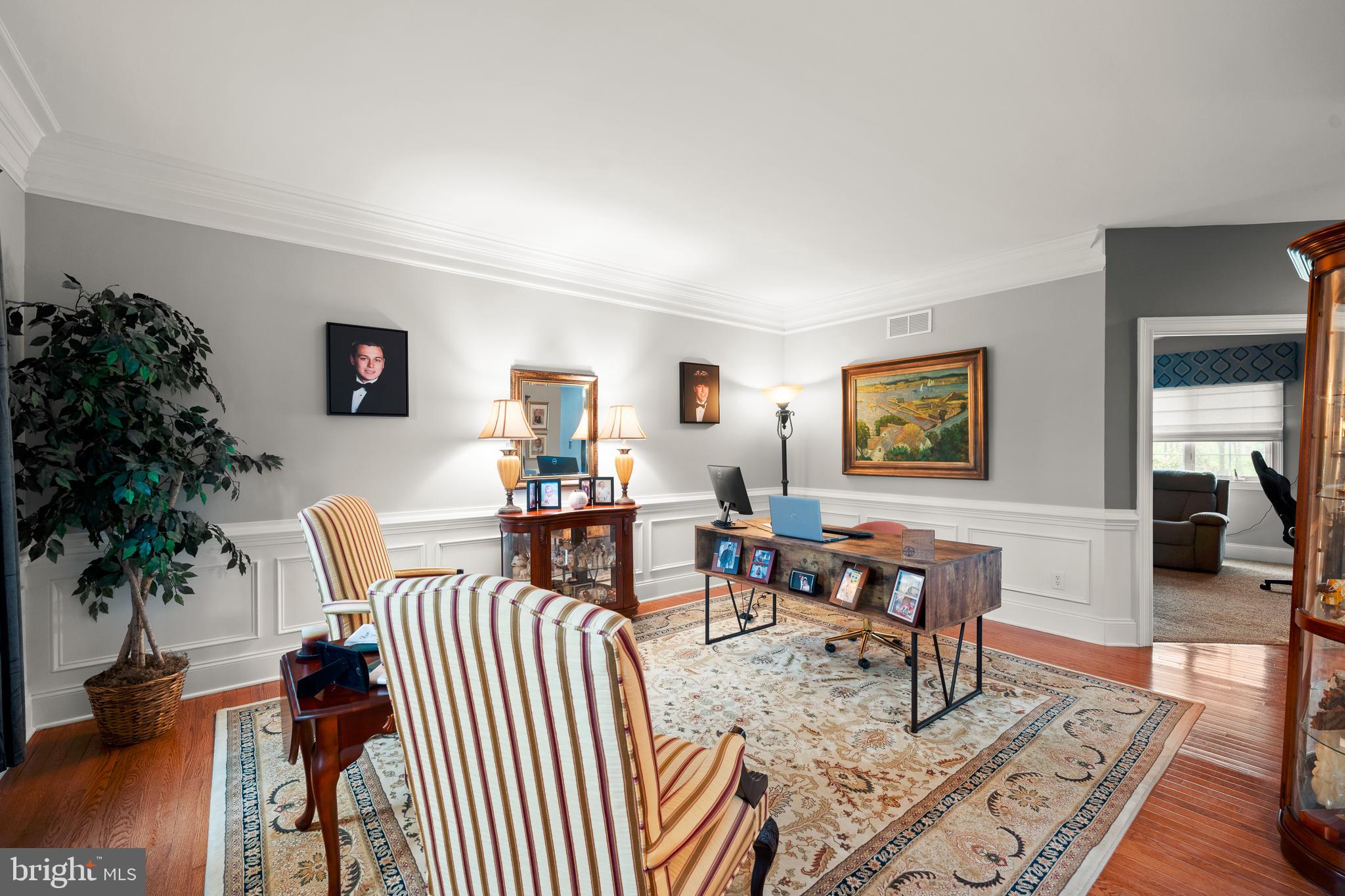 HILLTOWN - Residential