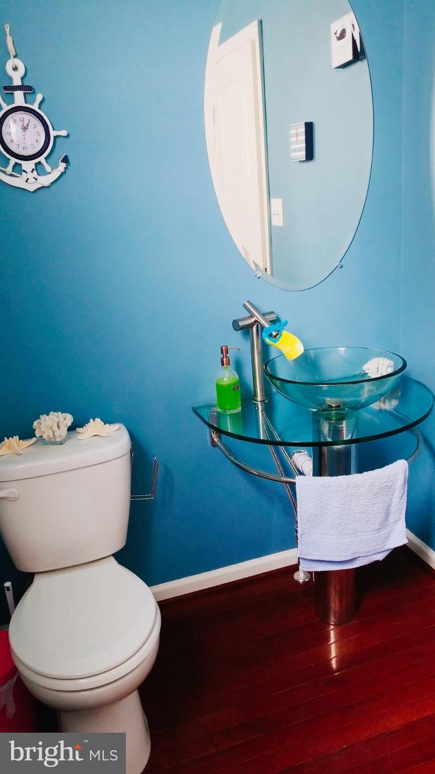 LAKELAND PLACE - Residential Lease