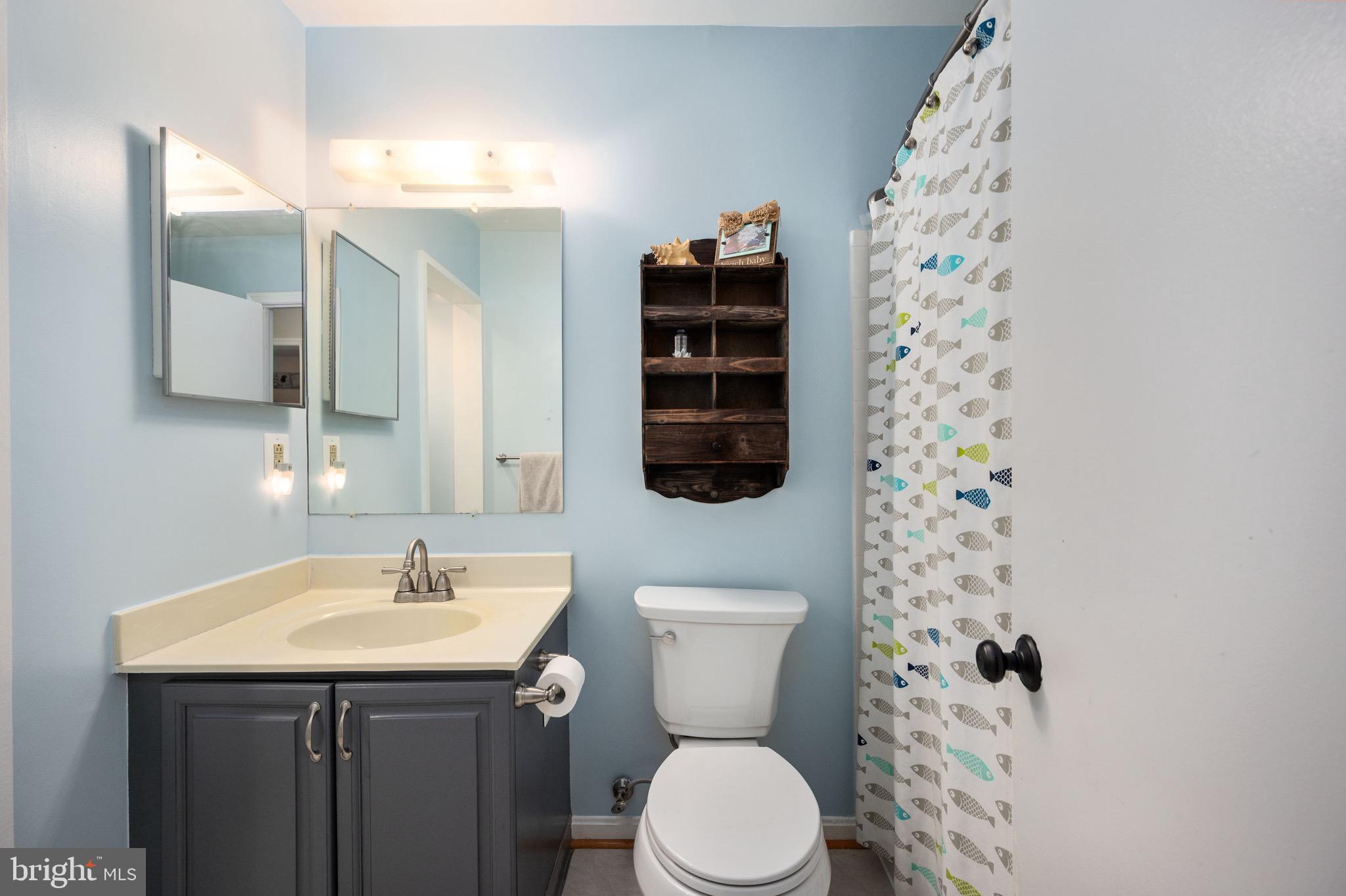 LAKE RIDGE - Residential