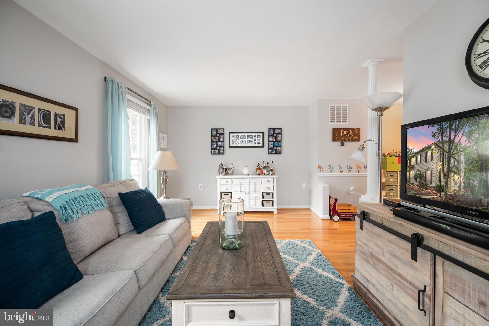 LAKE RIDGE - Residential