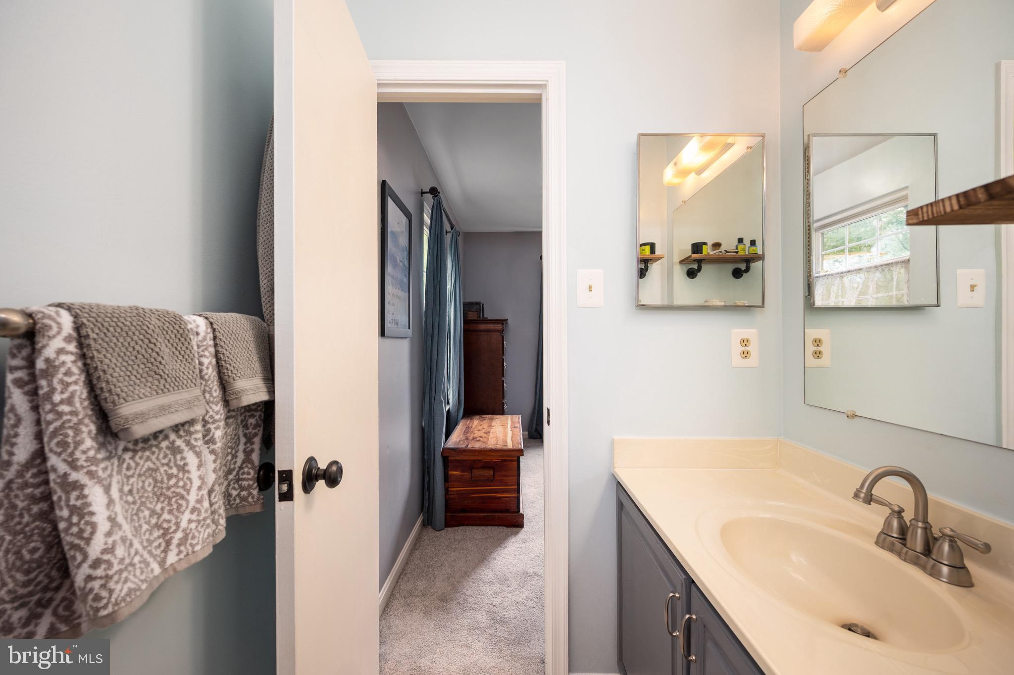 LAKE RIDGE - Residential