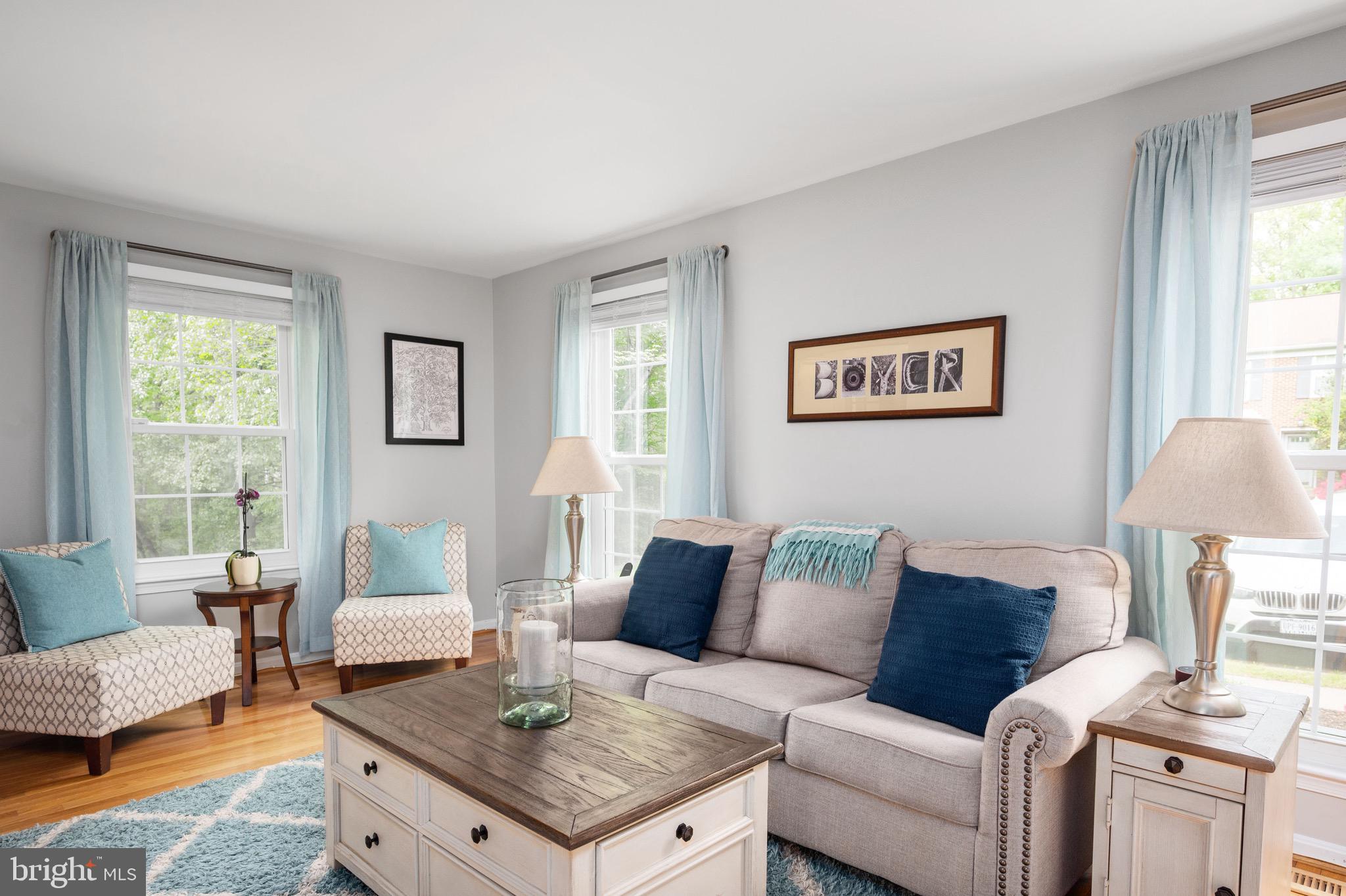 LAKE RIDGE - Residential