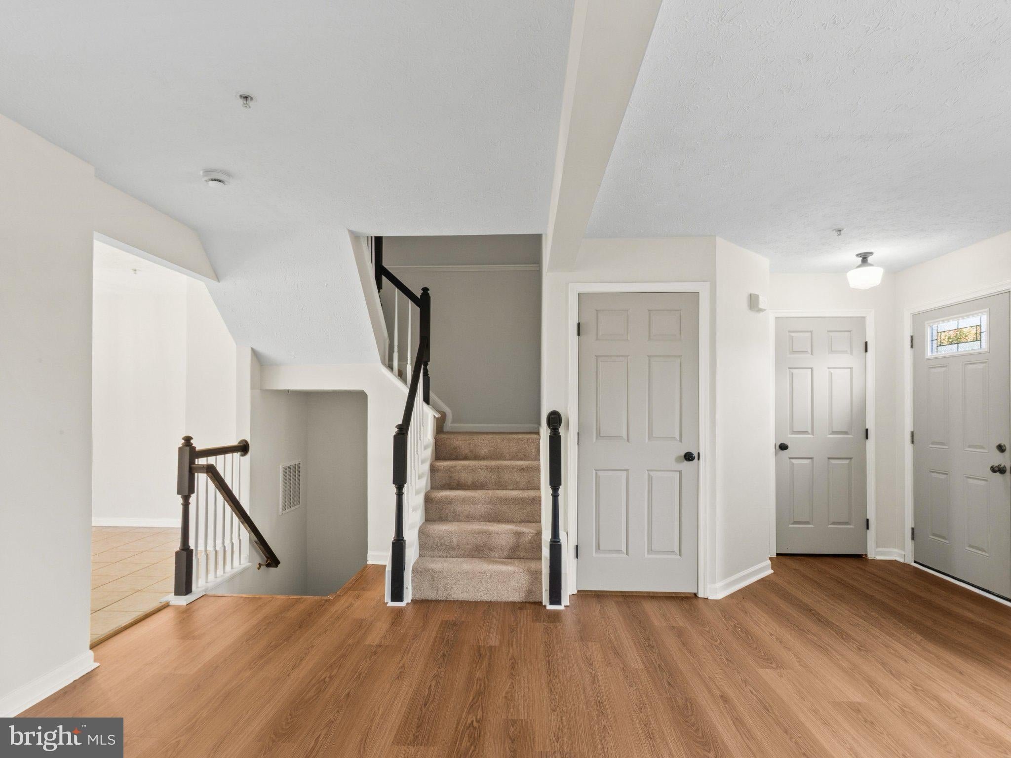 2524 PINEY PASS WAY