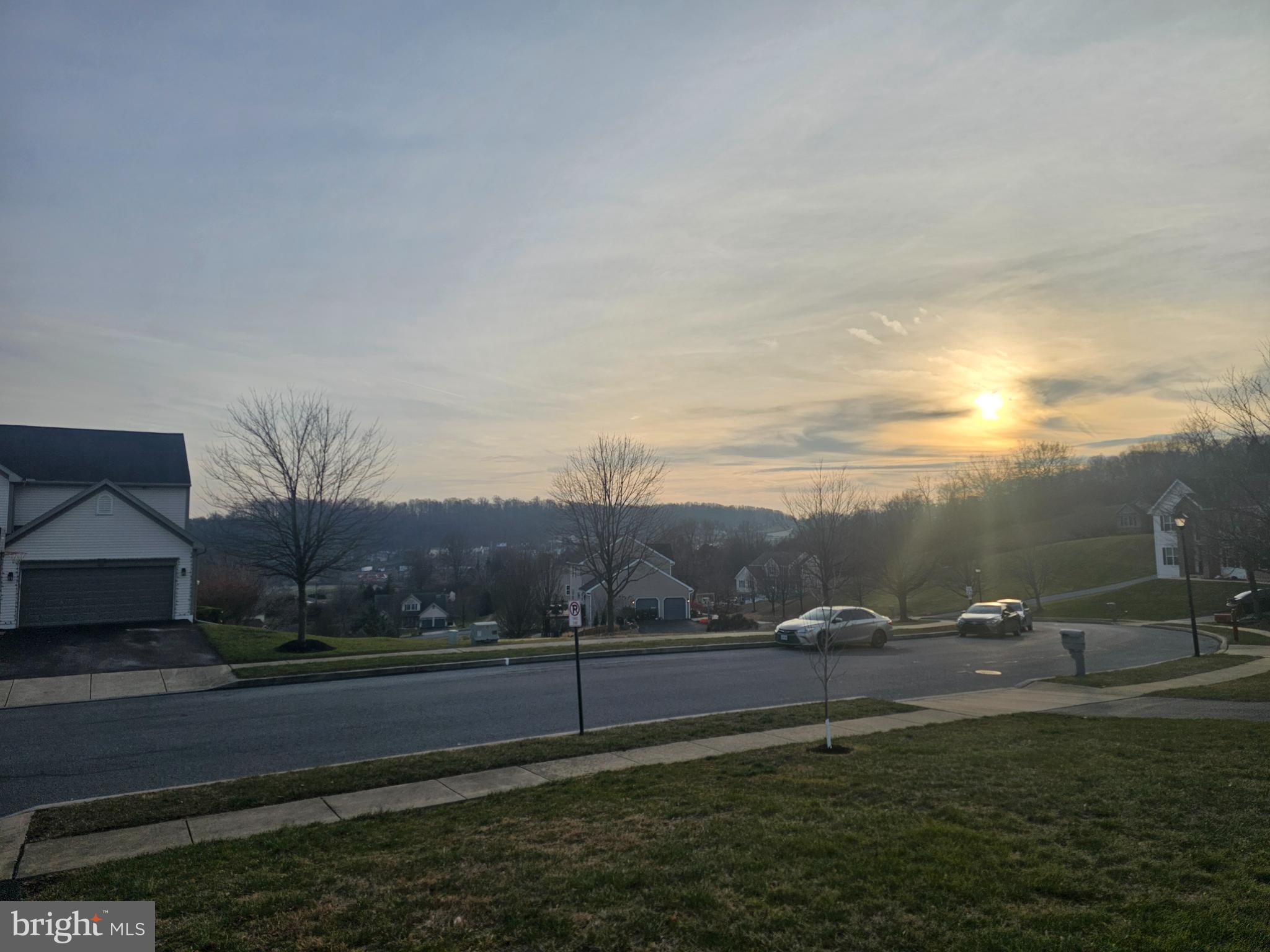 GOVERNORS POINTE - Residential