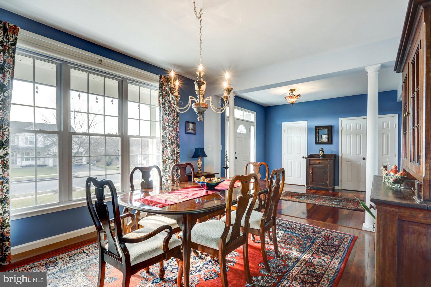 GOVERNORS POINTE - Residential