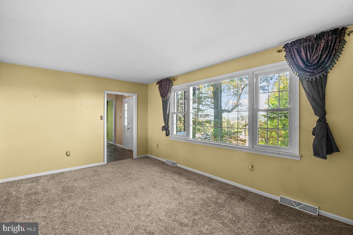 SHILLINGTON - Residential