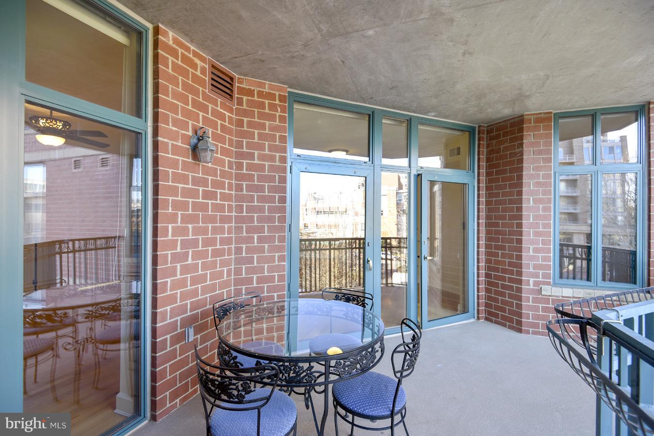 BROADWAY CONDOMINIUM - Residential Lease