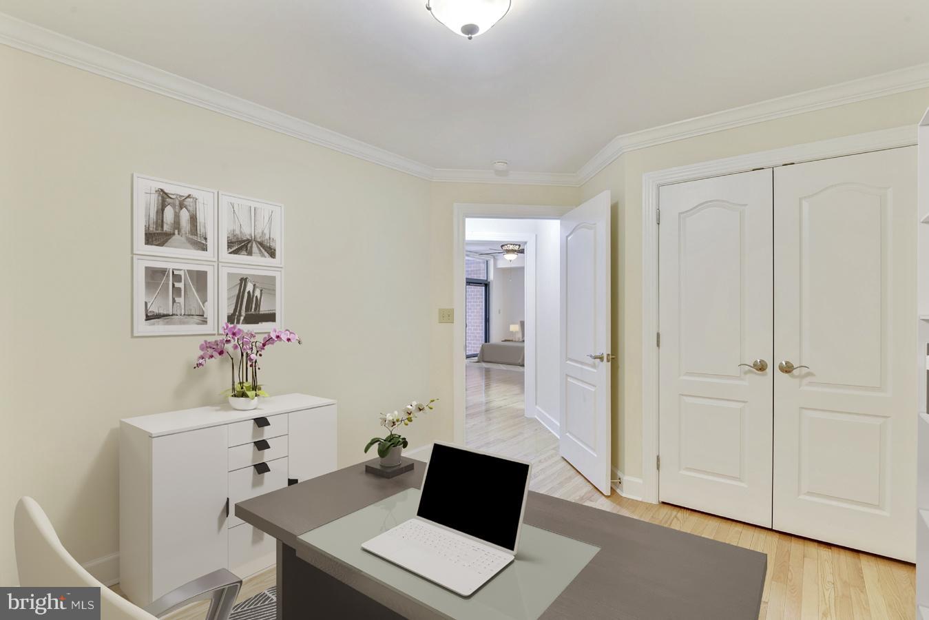 BROADWAY CONDOMINIUM - Residential Lease