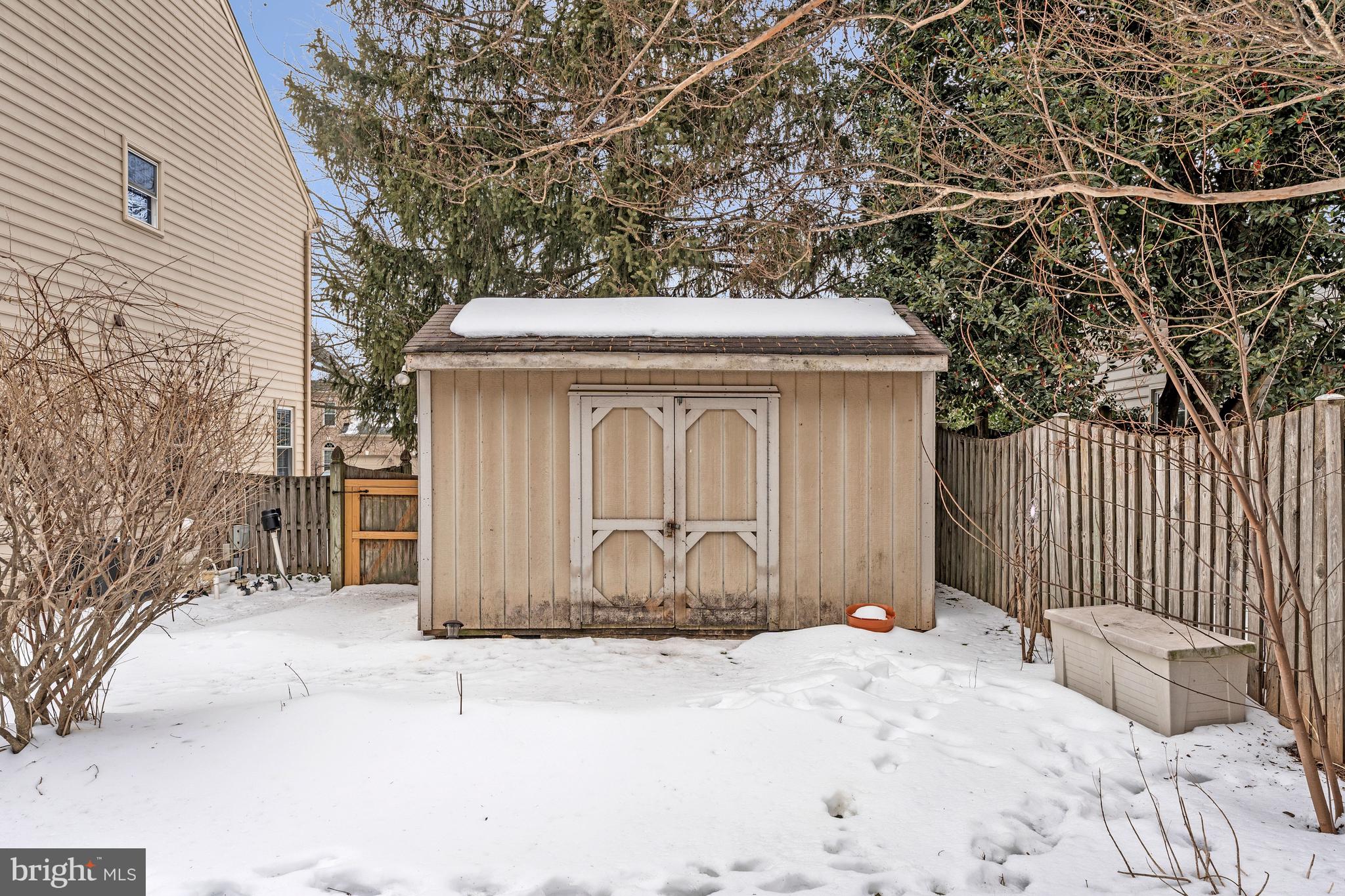 POPLAR PARK - Residential