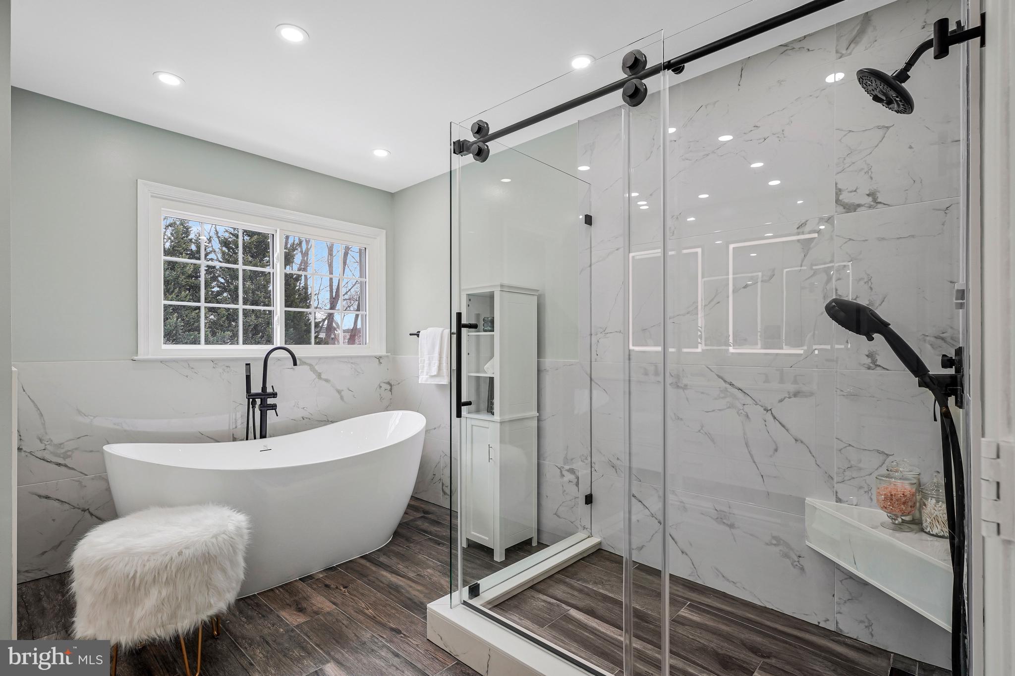 POPLAR PARK - Residential