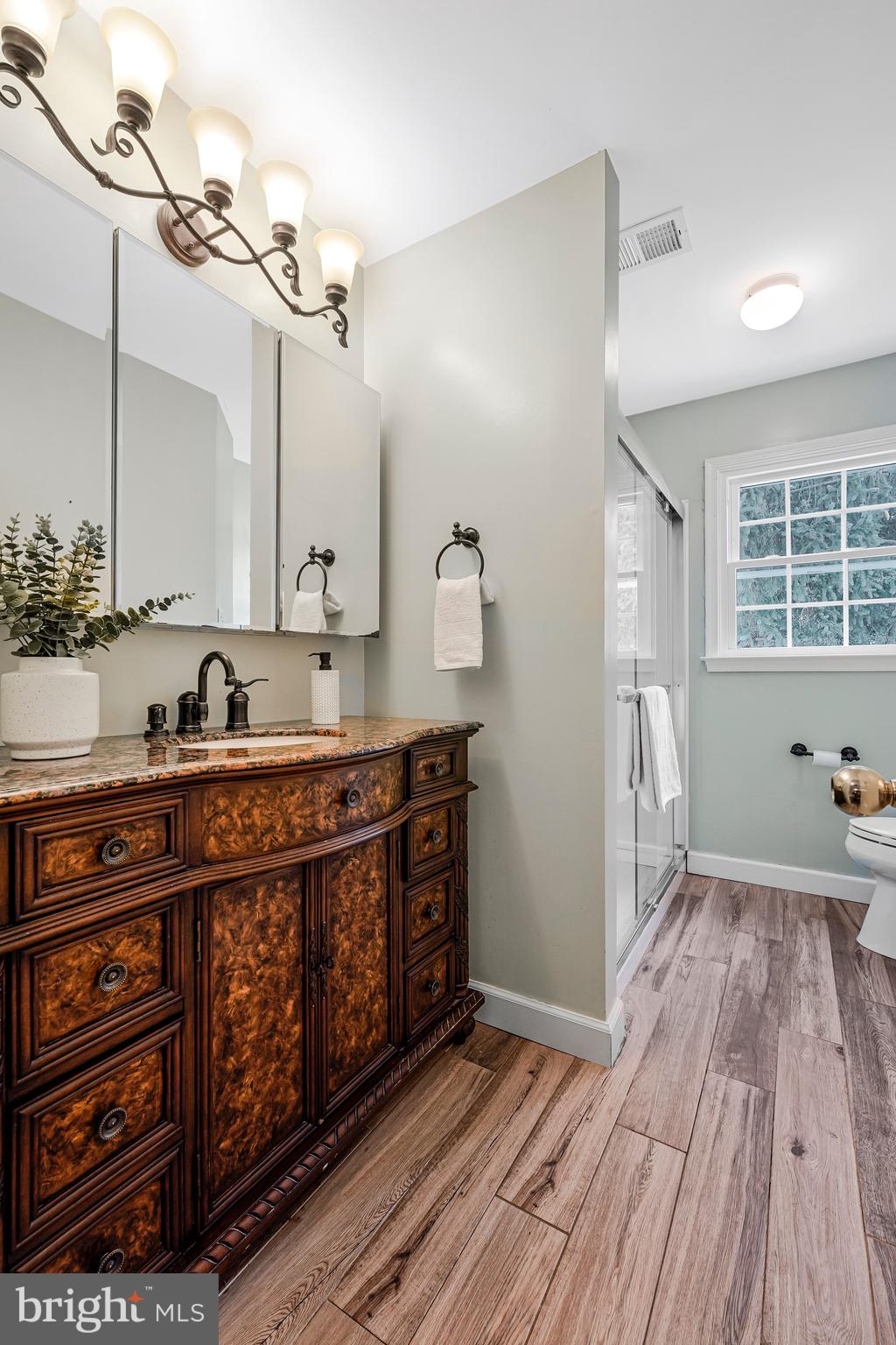 POPLAR PARK - Residential