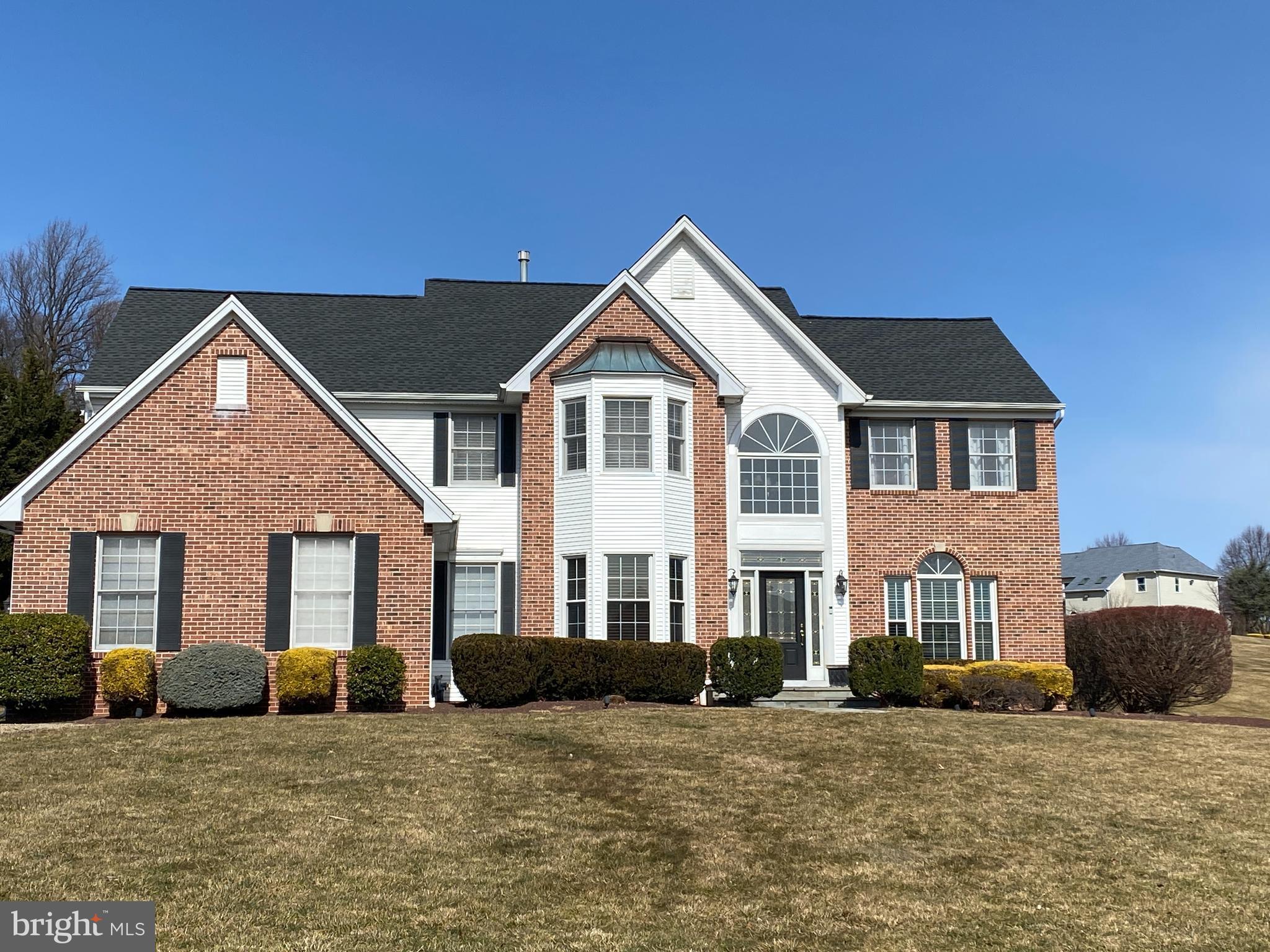 HOLLAND RIDGE - Residential