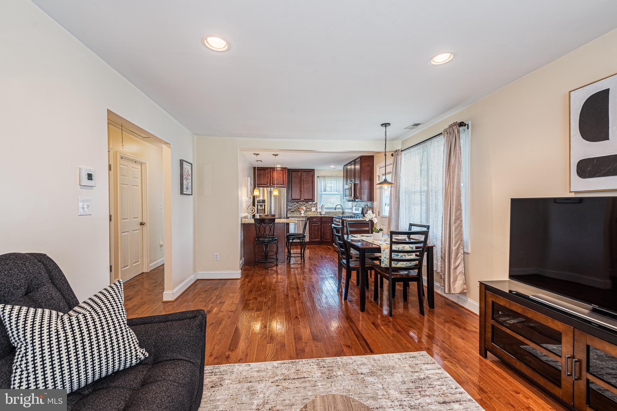 DELVALE PLACE - Residential