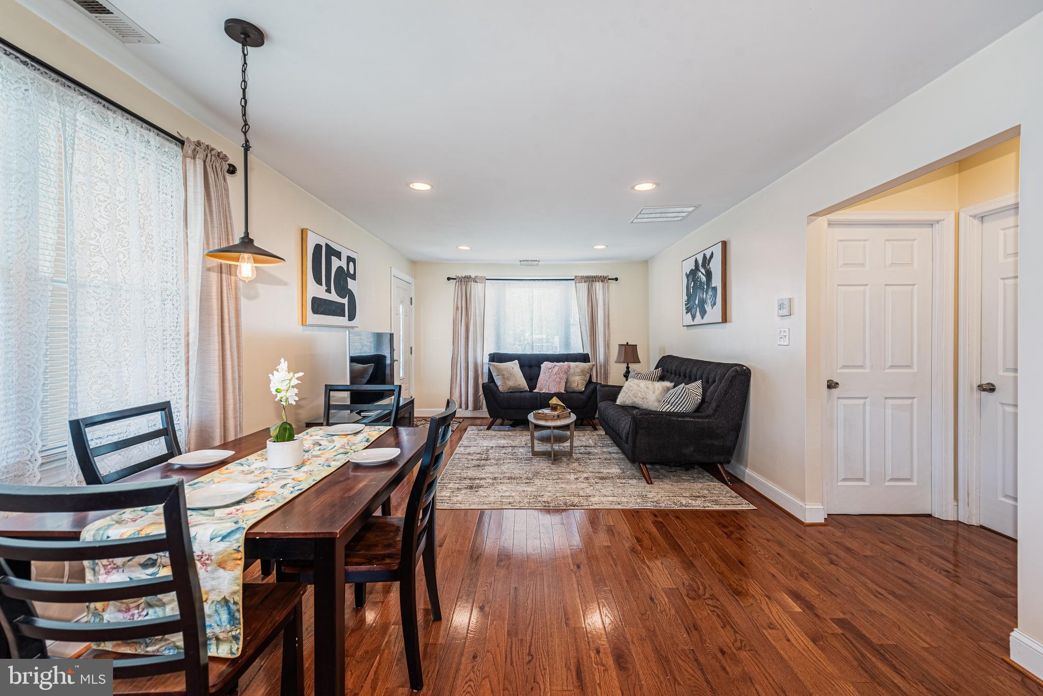 DELVALE PLACE - Residential