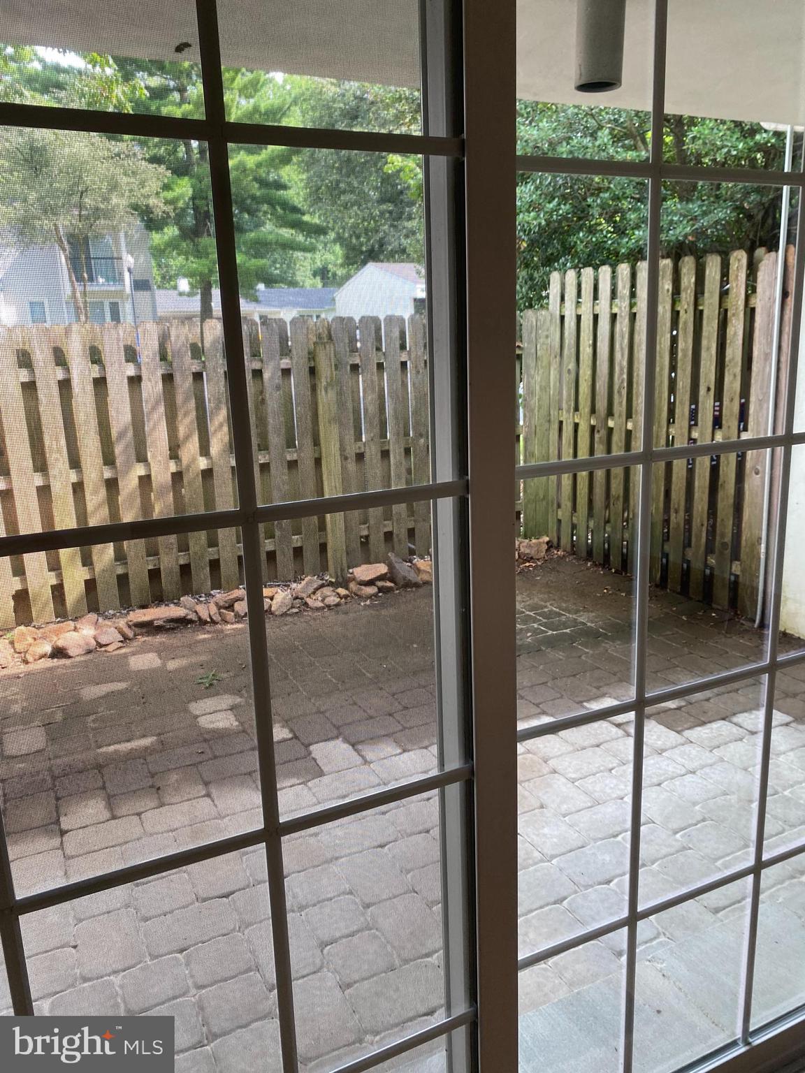 GREENE COUNTRIE - Residential Lease