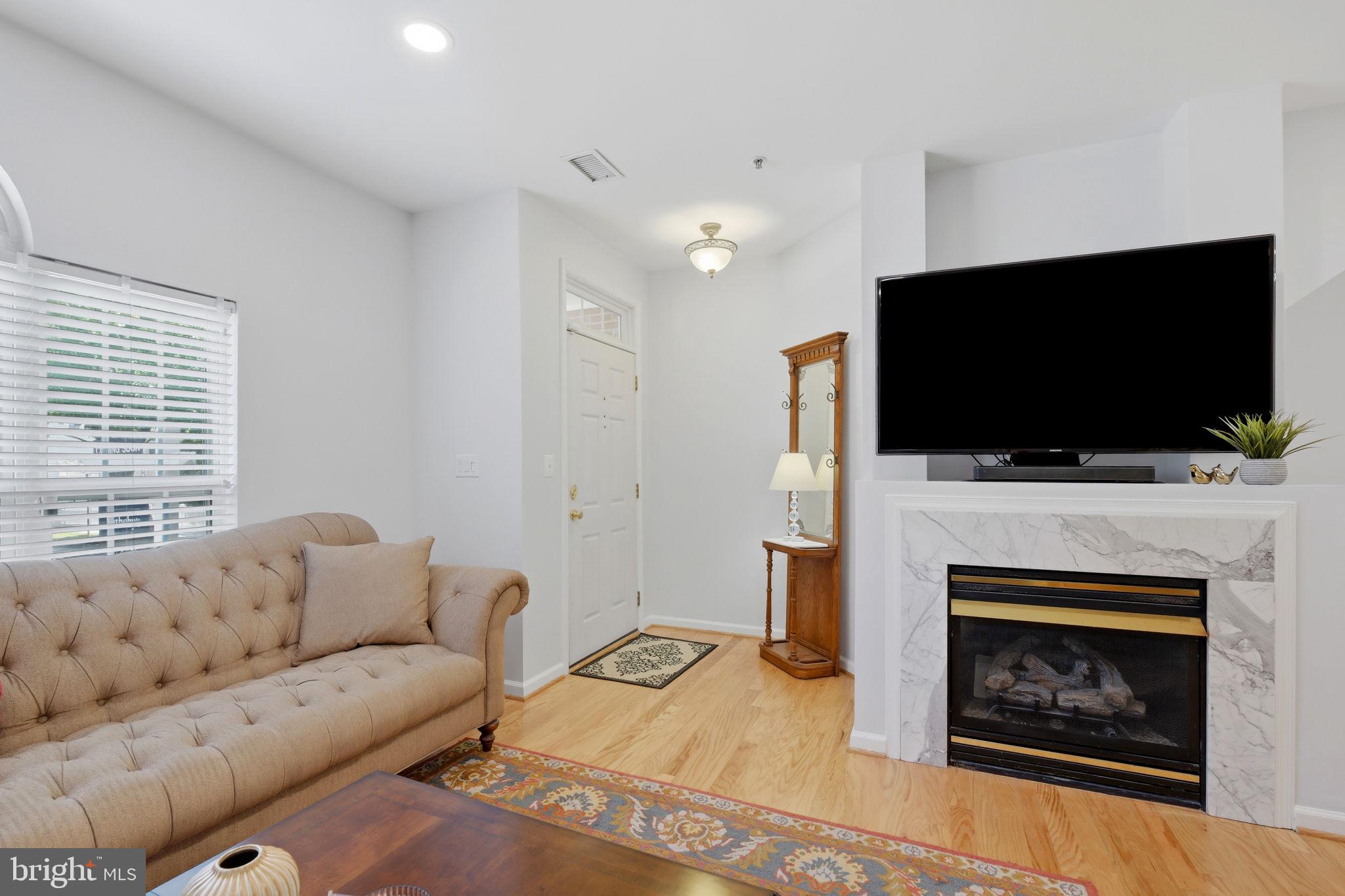 709A MAIN STREET