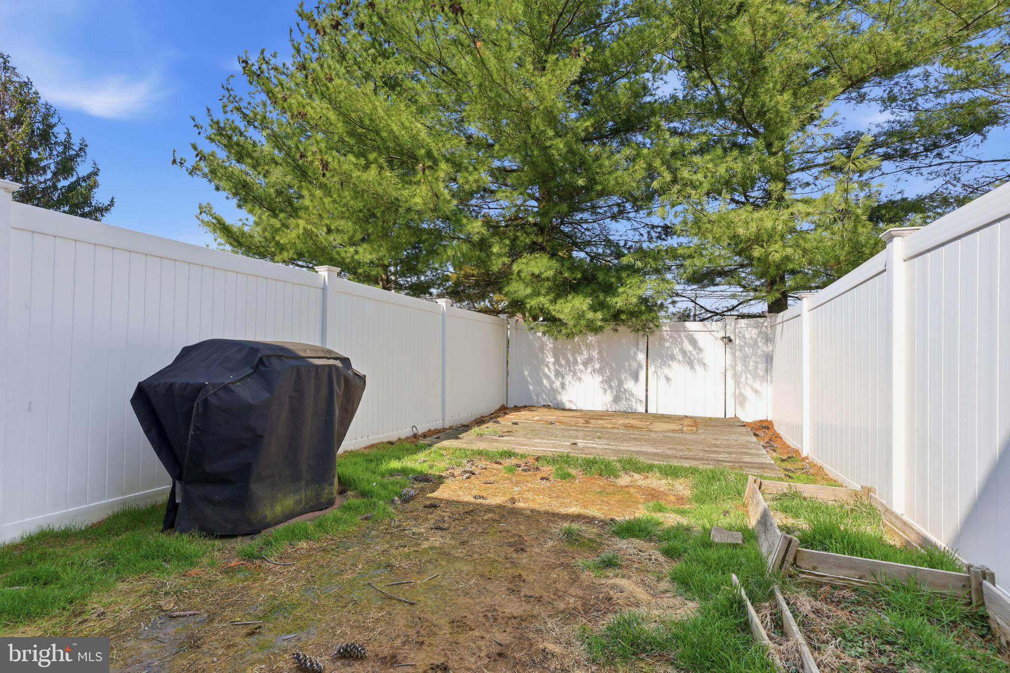 CARRIAGE KNOLL - Residential