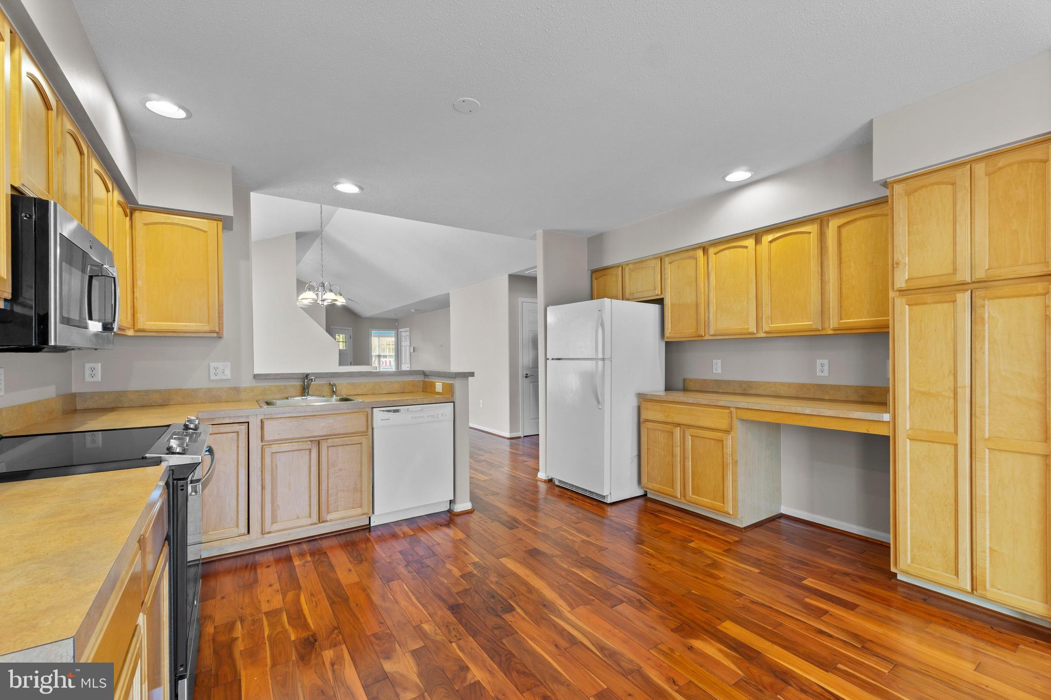 WOODLAND PARK - Residential