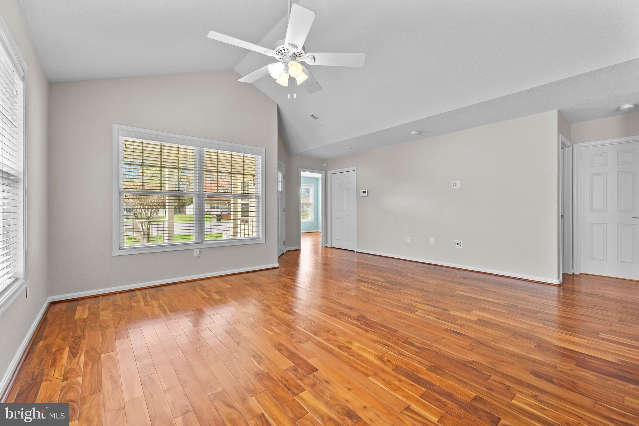 WOODLAND PARK - Residential