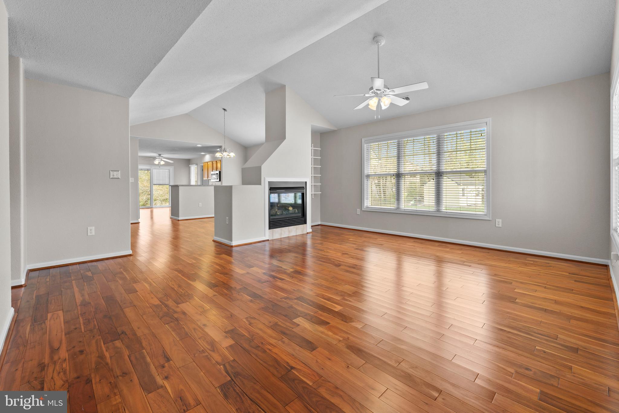 WOODLAND PARK - Residential