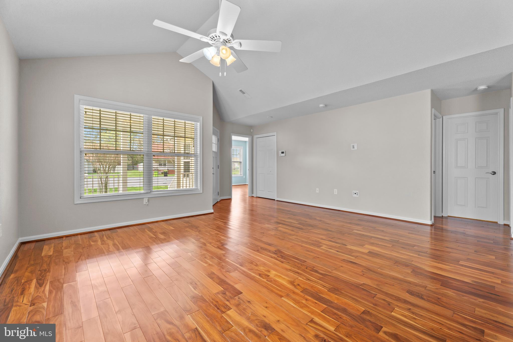 WOODLAND PARK - Residential