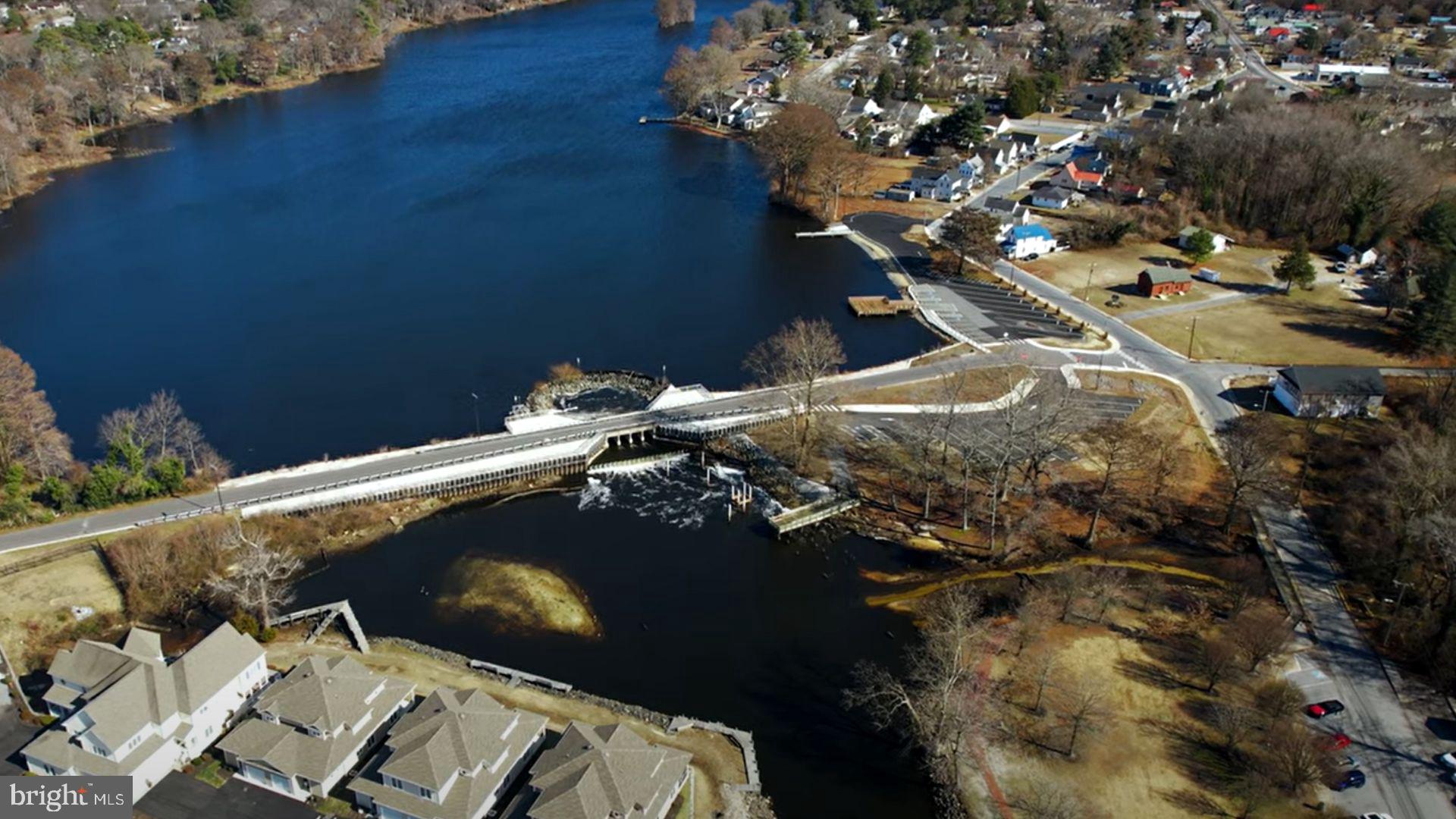 PROMENADE ON BROAD CREEK - Residential