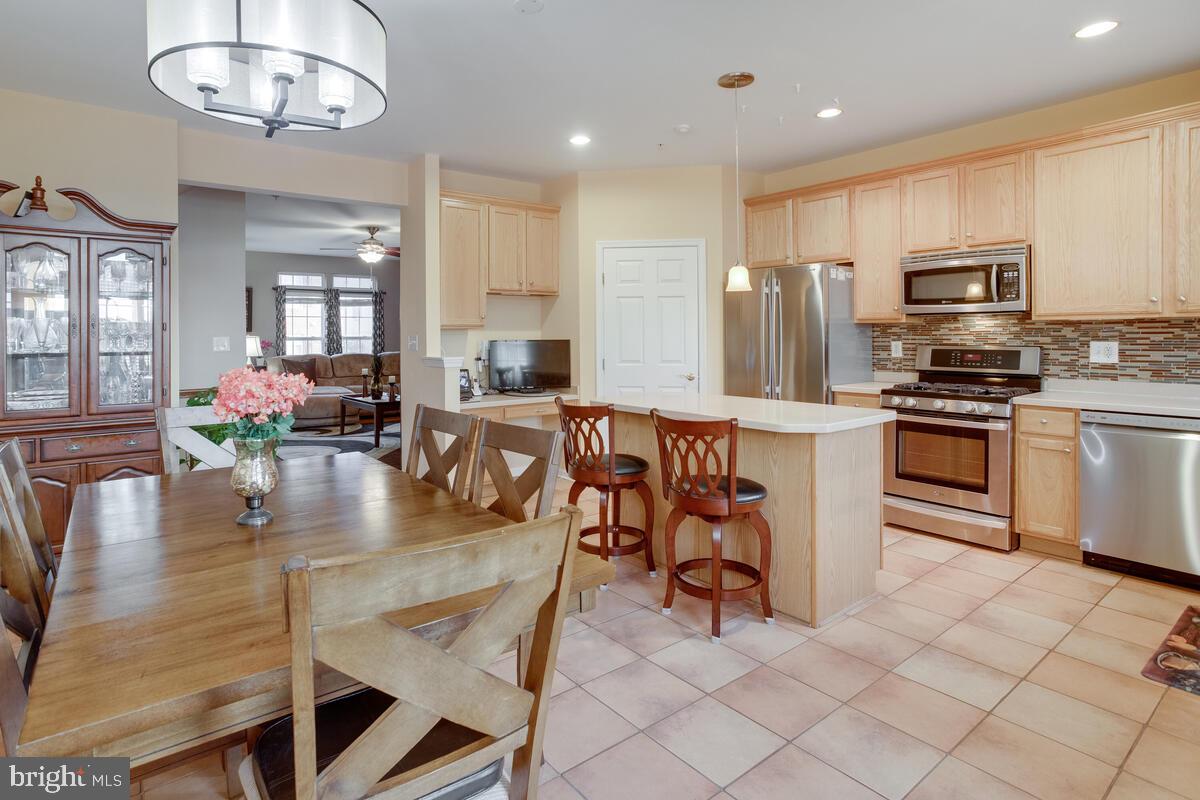 VILLAGES OF DORCHESTER - Residential