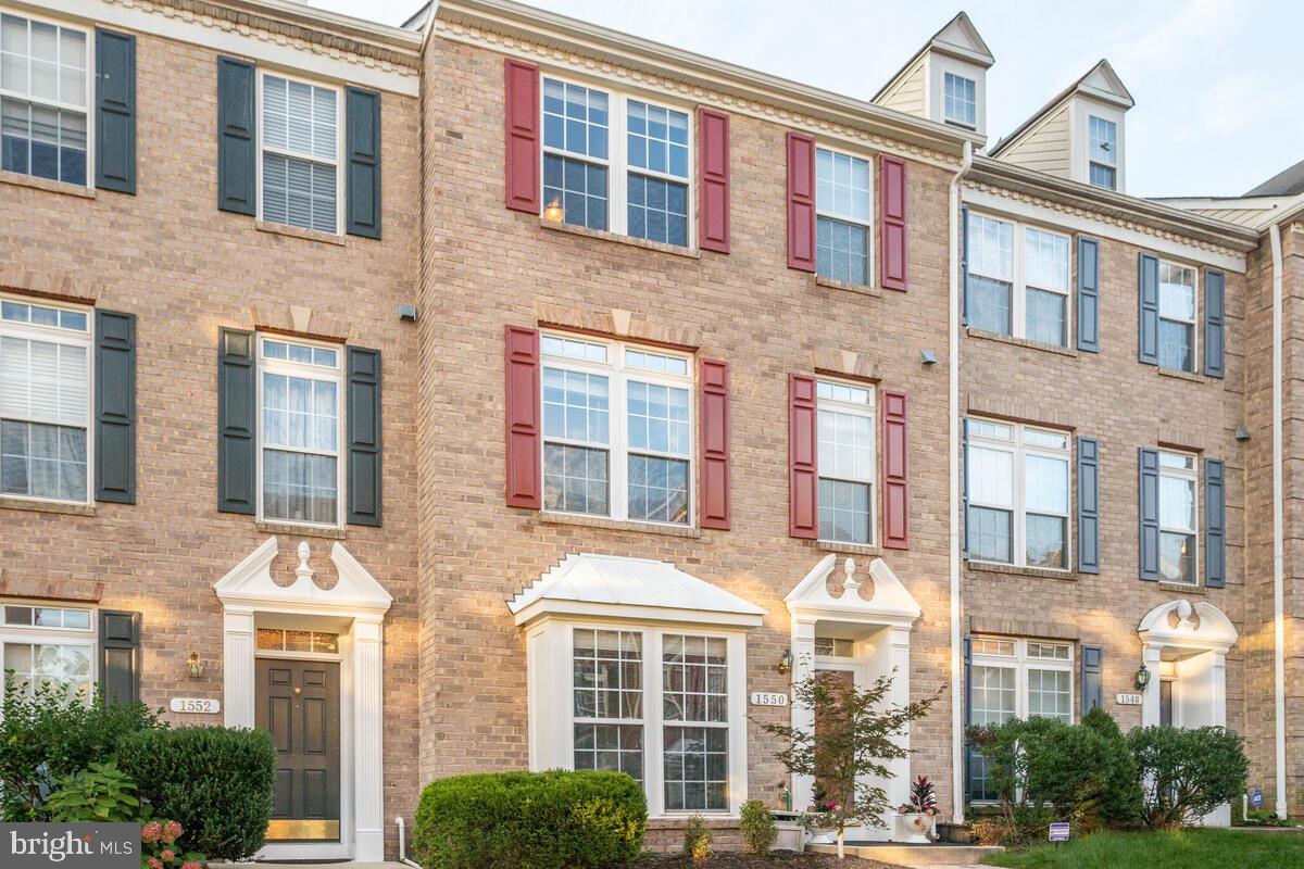 VILLAGES OF DORCHESTER - Residential