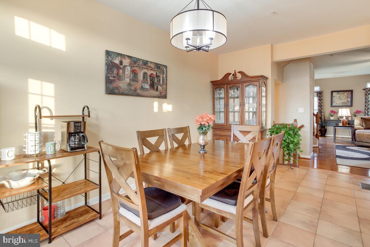 VILLAGES OF DORCHESTER - Residential