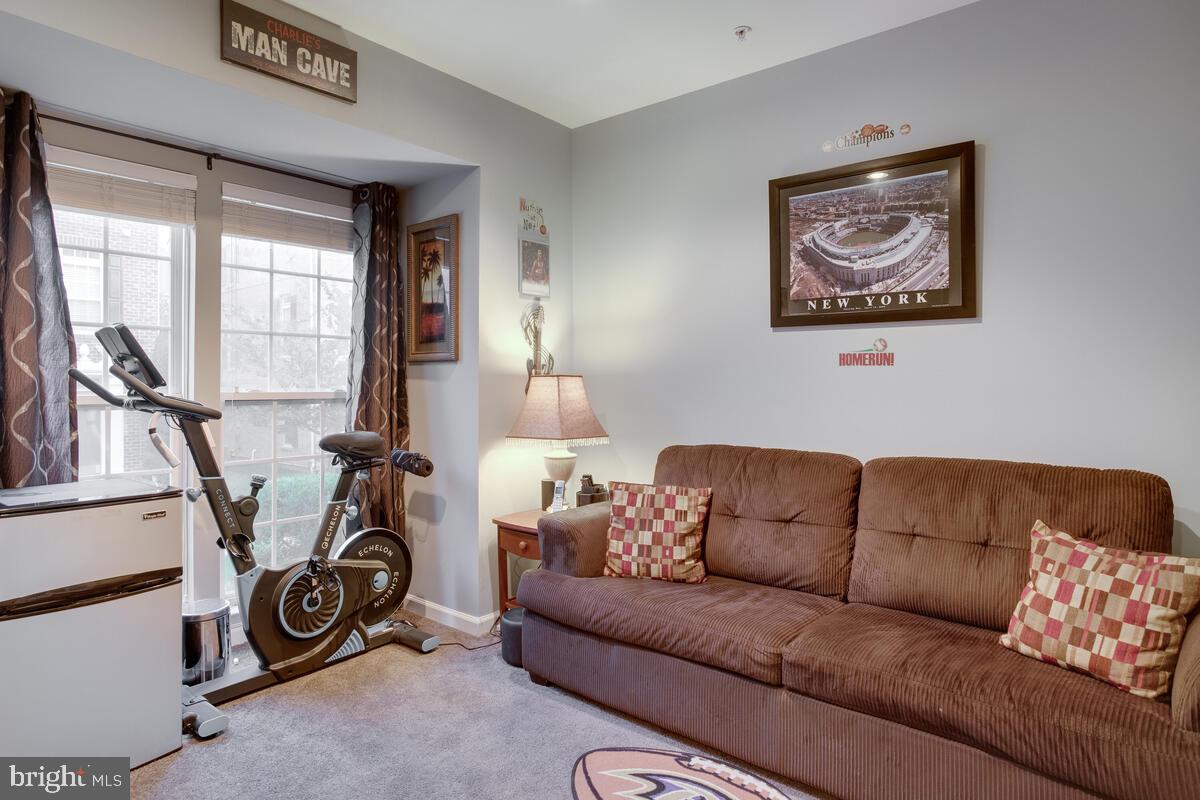 VILLAGES OF DORCHESTER - Residential