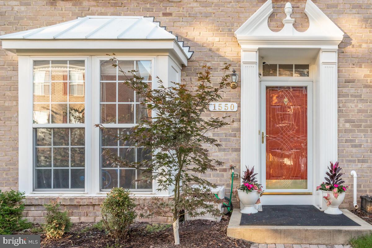 VILLAGES OF DORCHESTER - Residential