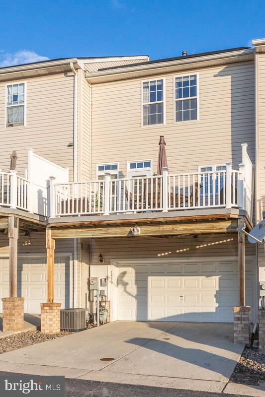 VILLAGES OF DORCHESTER - Residential