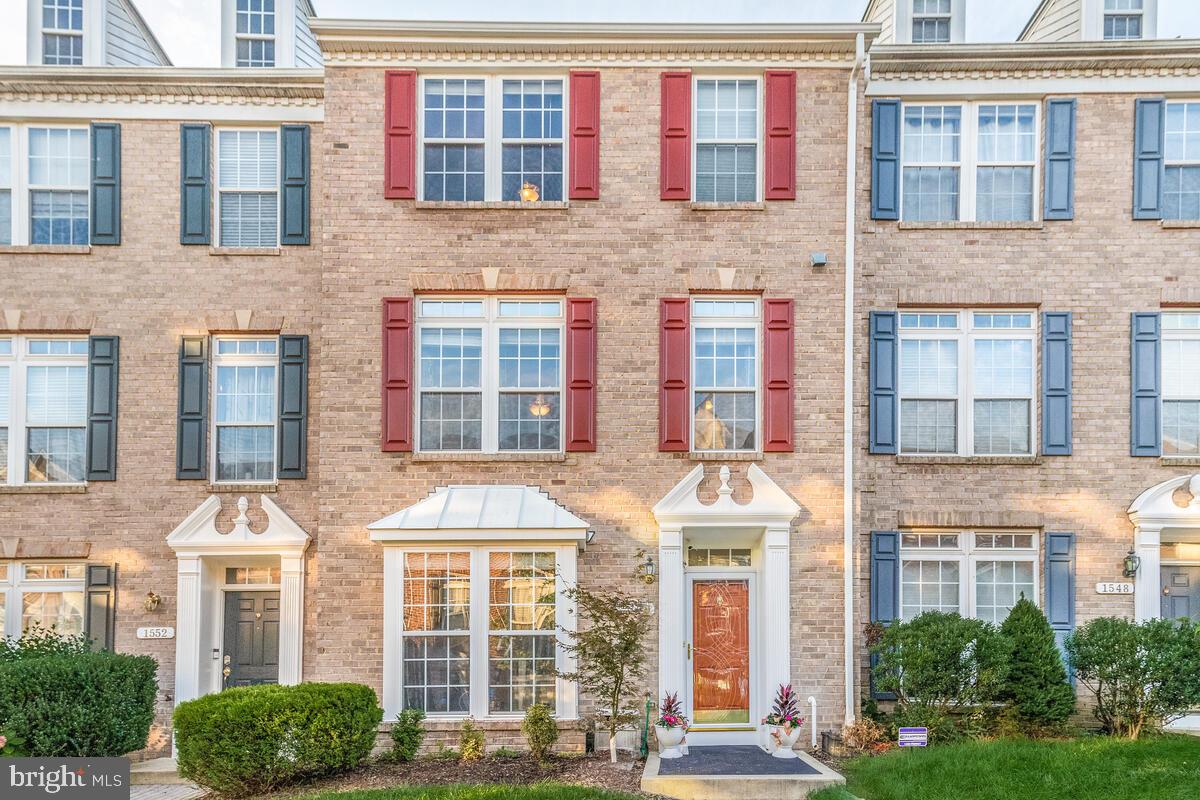 VILLAGES OF DORCHESTER - Residential