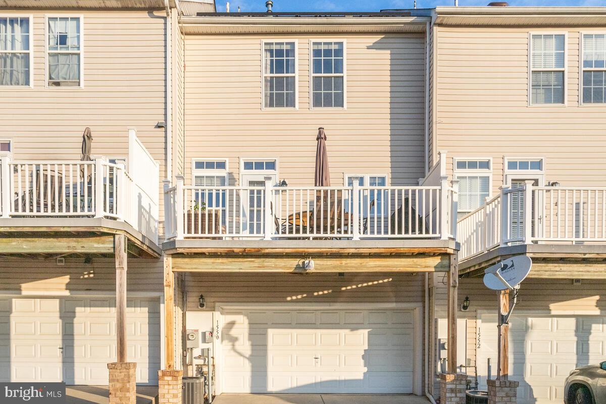 VILLAGES OF DORCHESTER - Residential